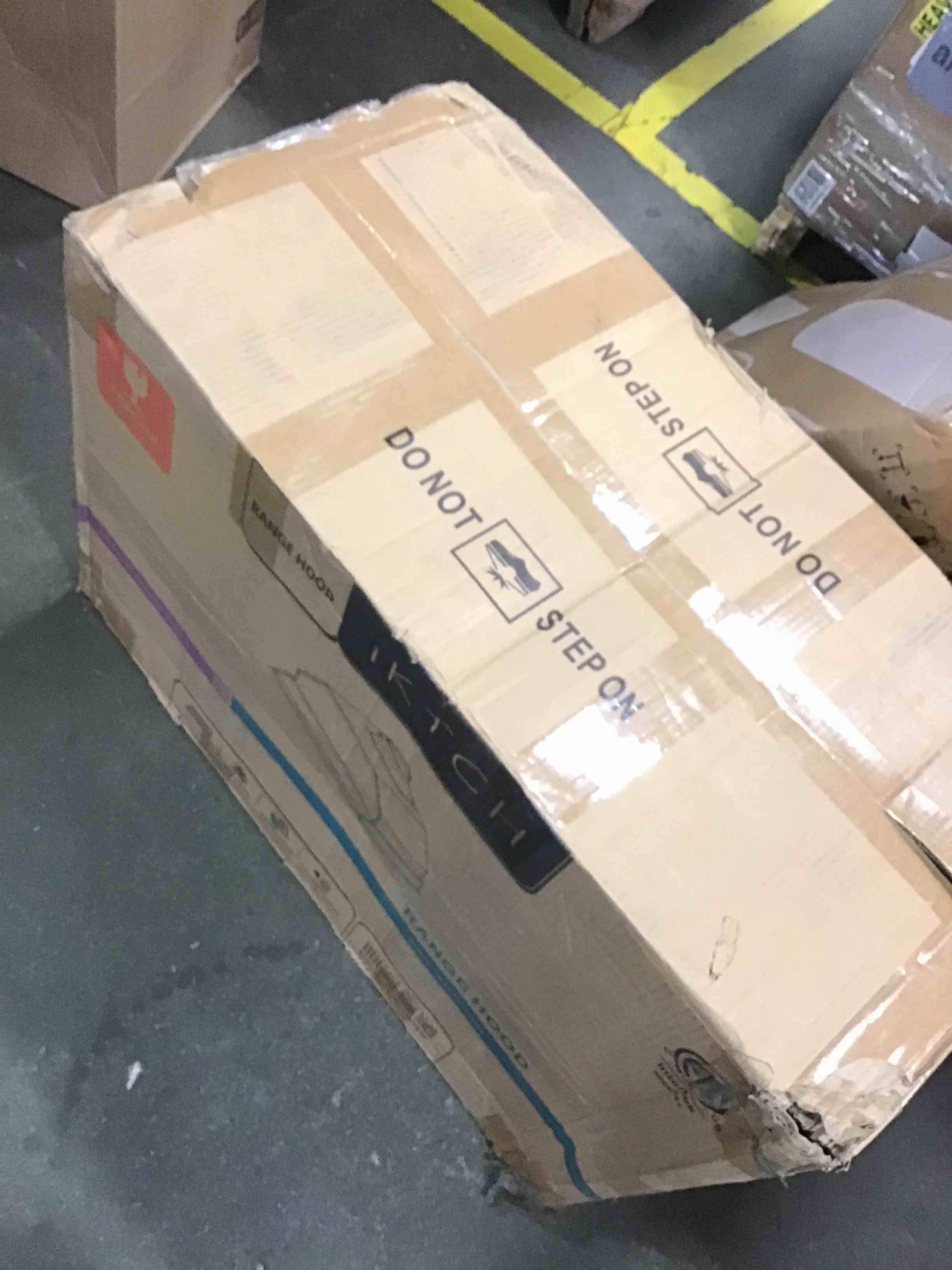 https://s3.amazonaws.com/lotting-images-prod/bidfta/BLU6820498_1720618426806.jpeg