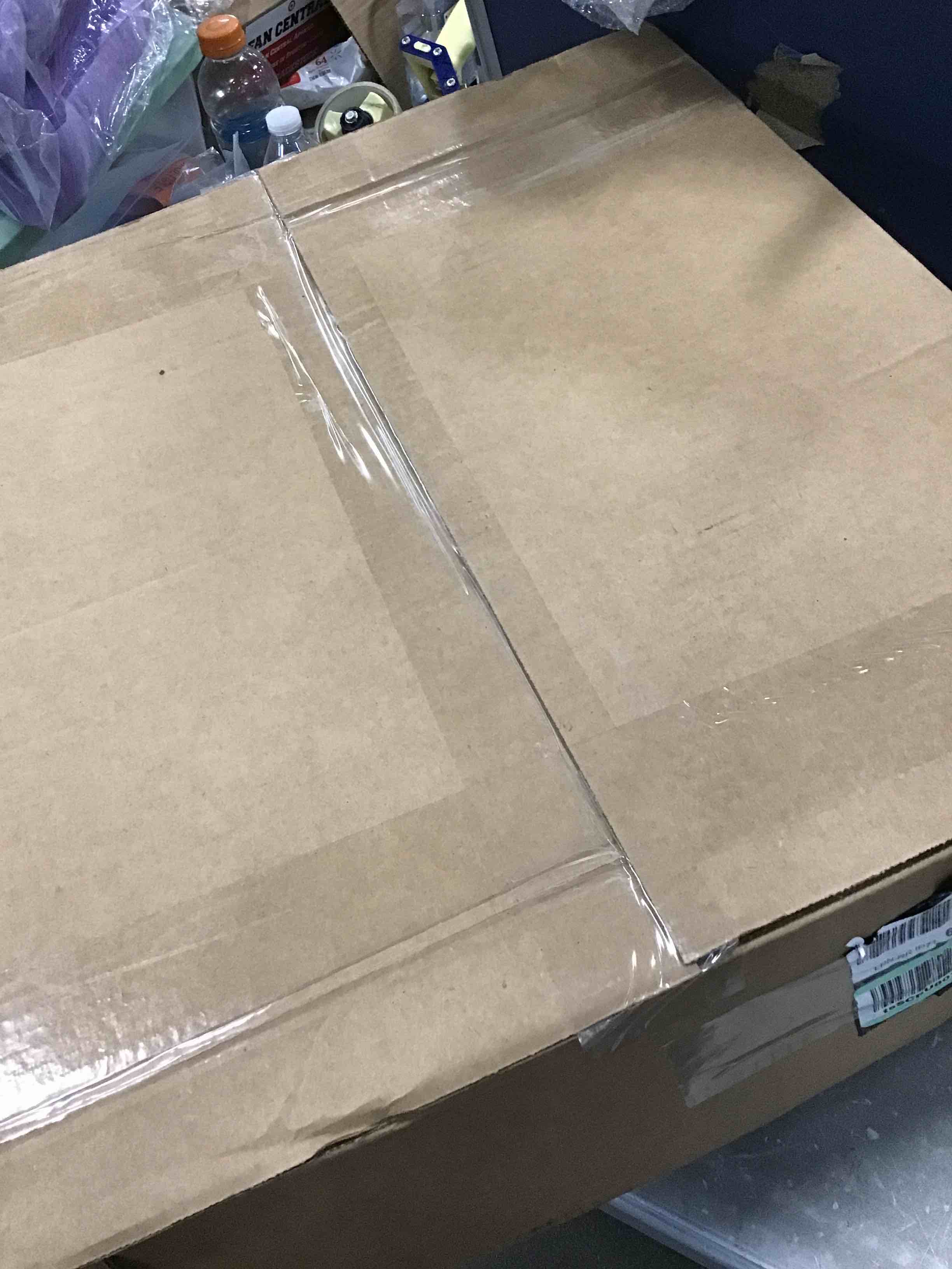 https://s3.amazonaws.com/lotting-images-prod/bidfta/BLU6820650_1720640077334.jpeg