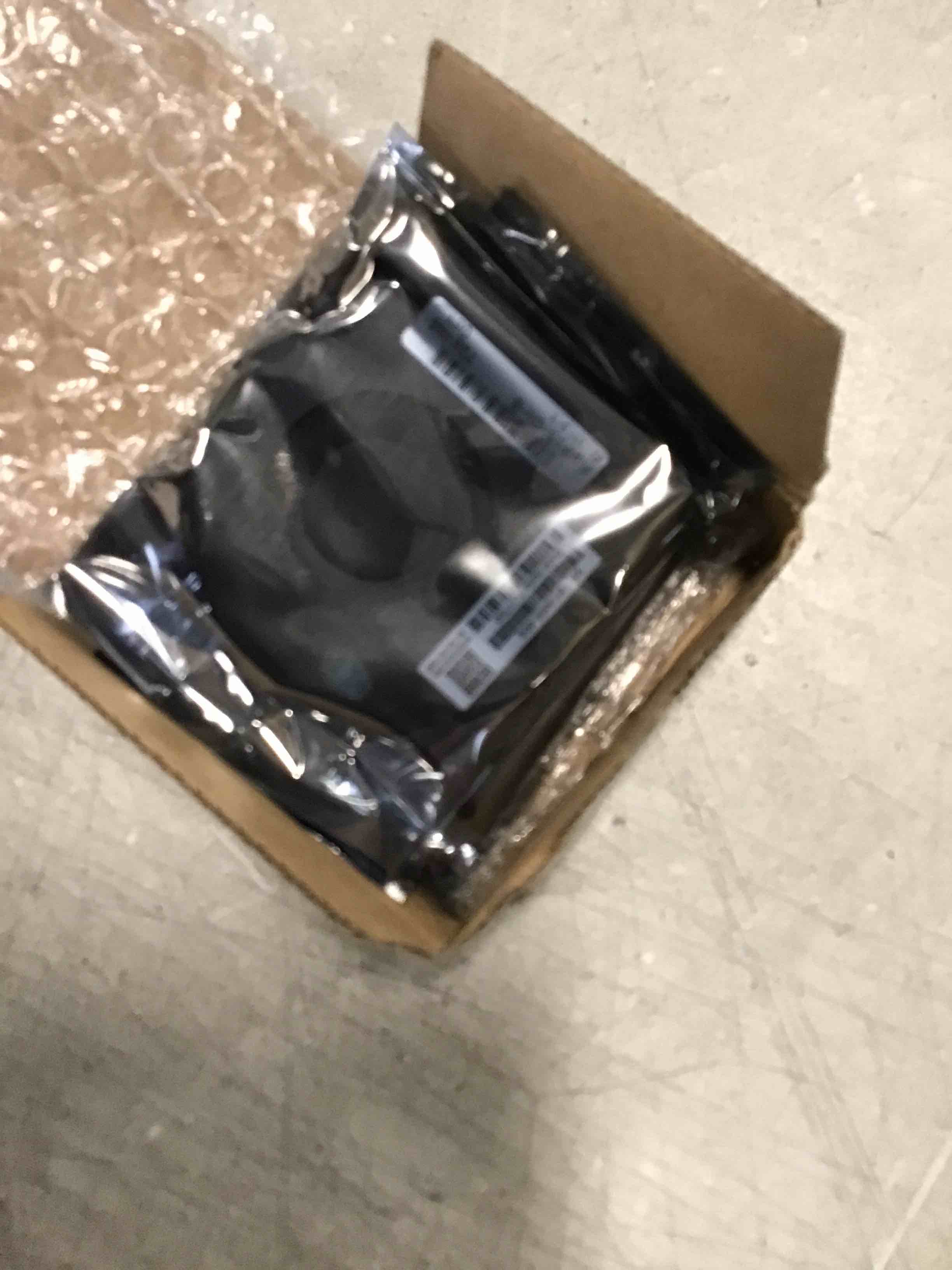 https://s3.amazonaws.com/lotting-images-prod/bidfta/BLU6820964_1720036781457.jpeg