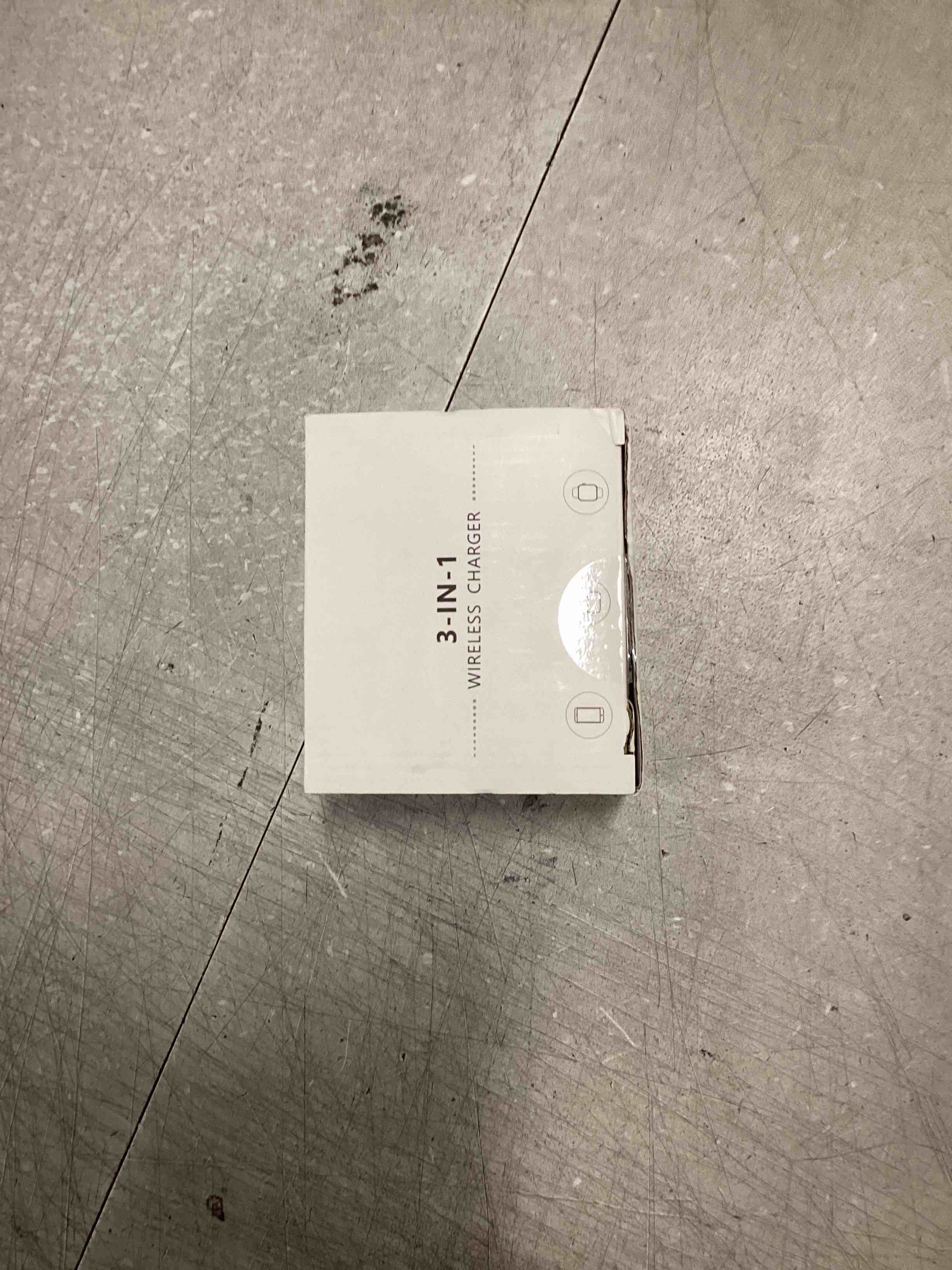 https://s3.amazonaws.com/lotting-images-prod/bidfta/BLU6821011_1720182140146.jpeg