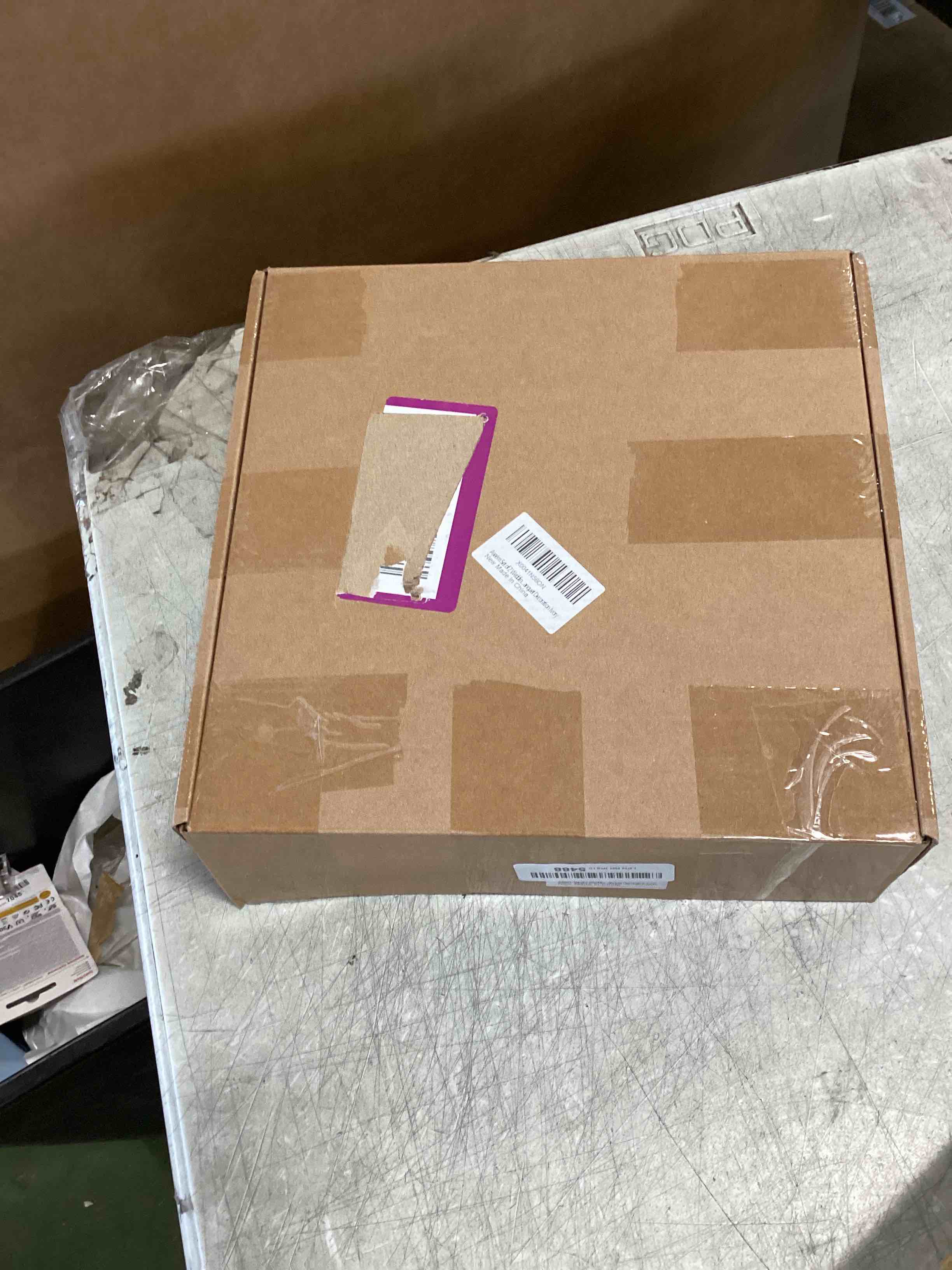 https://s3.amazonaws.com/lotting-images-prod/bidfta/BLU6821310_1720209145983.jpeg