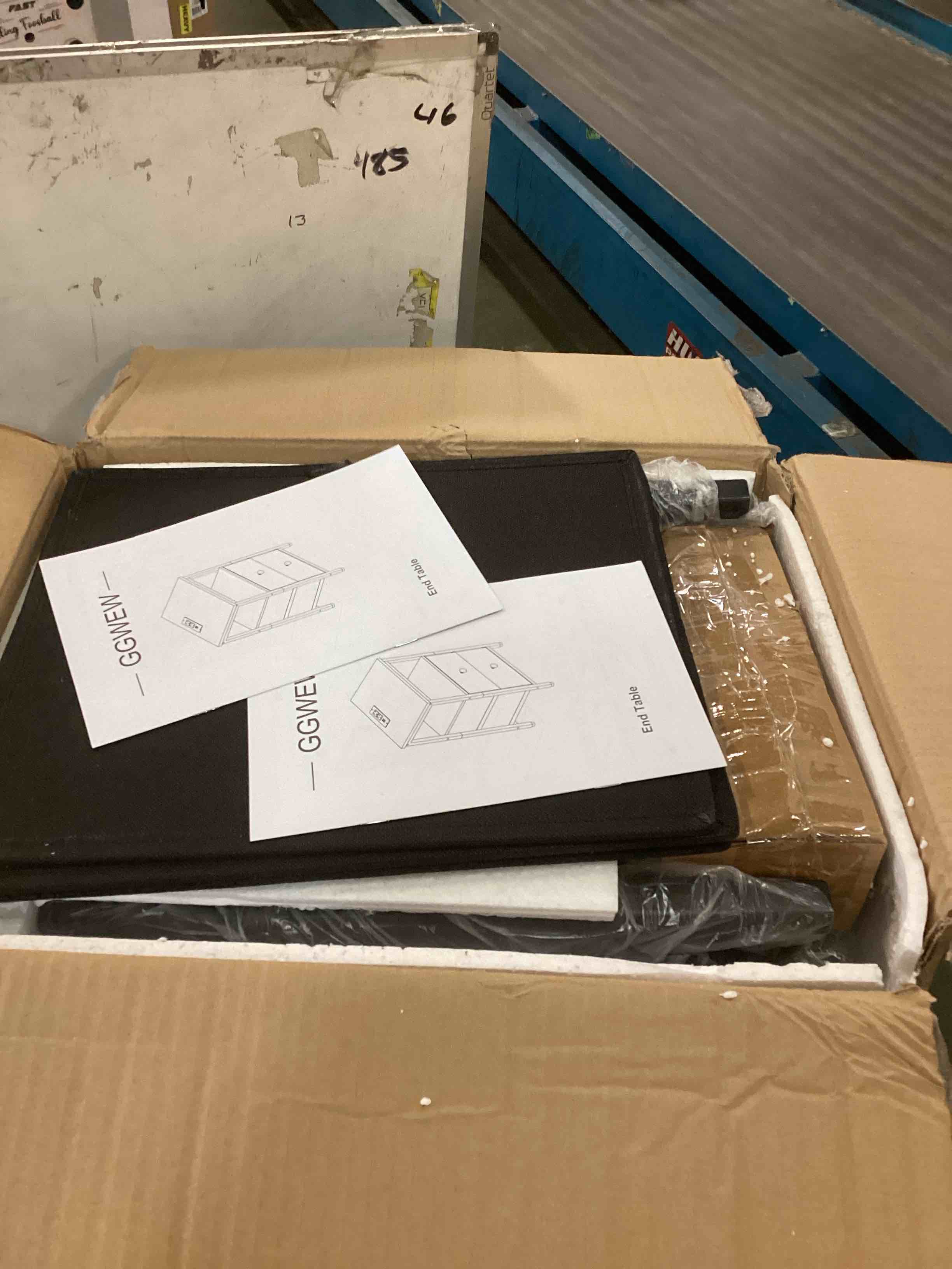 https://s3.amazonaws.com/lotting-images-prod/bidfta/BLU6823774_1720633703377.jpeg