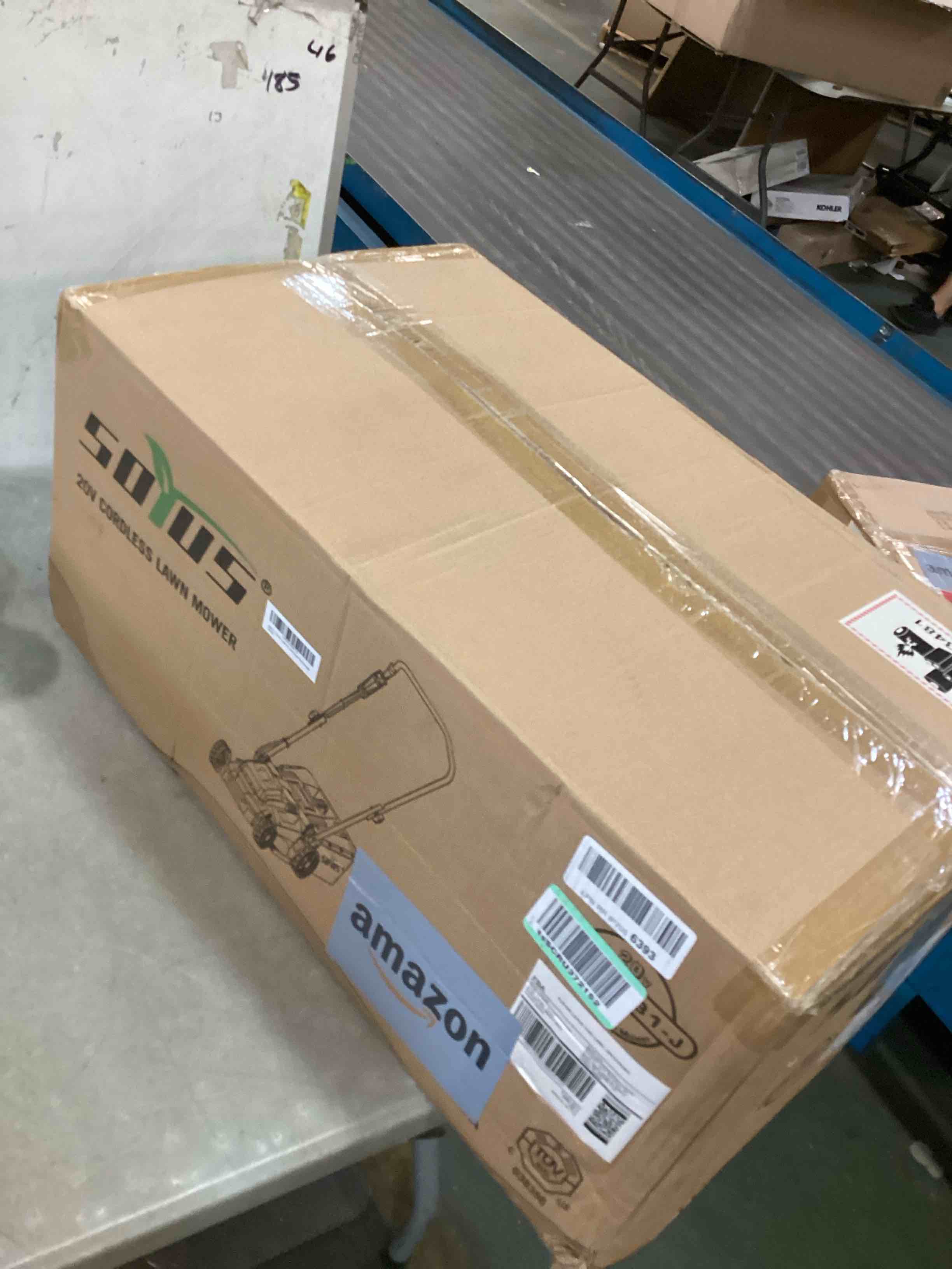https://s3.amazonaws.com/lotting-images-prod/bidfta/BLU6823829_1720641271762.jpeg