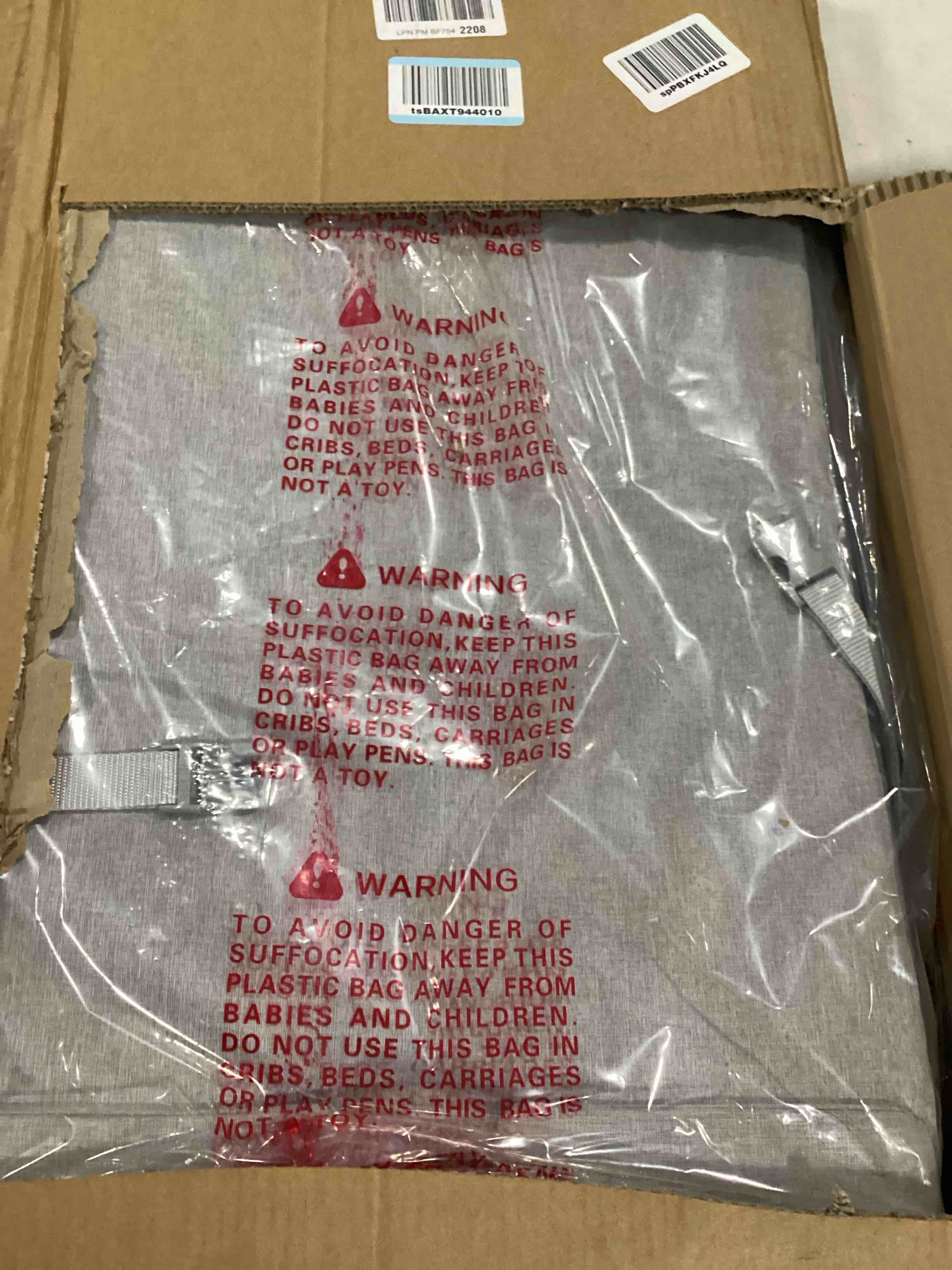 https://s3.amazonaws.com/lotting-images-prod/bidfta/BLU6829260_1724855355412.jpeg