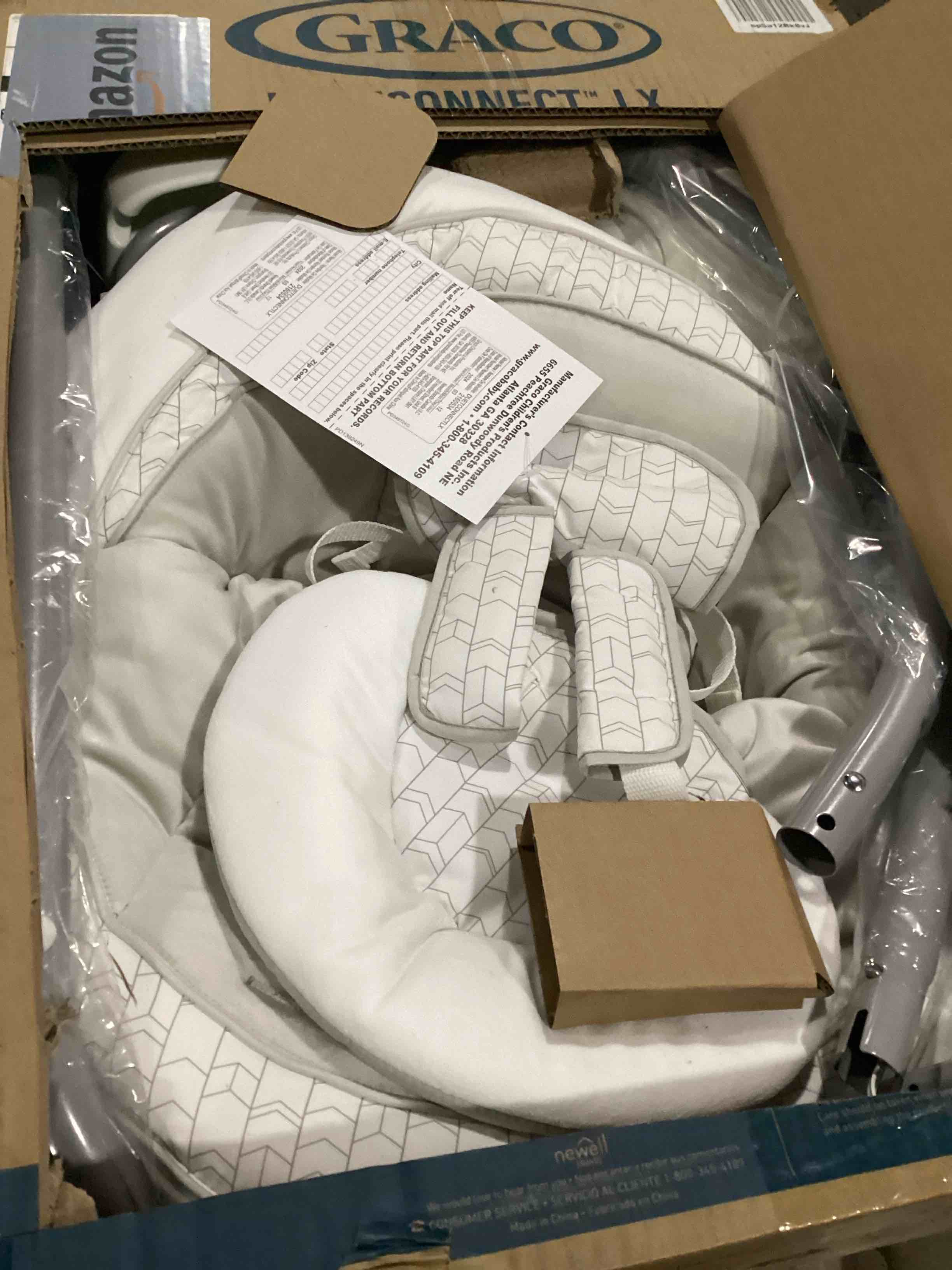 https://s3.amazonaws.com/lotting-images-prod/bidfta/BLU6829390_1724934276154.jpeg