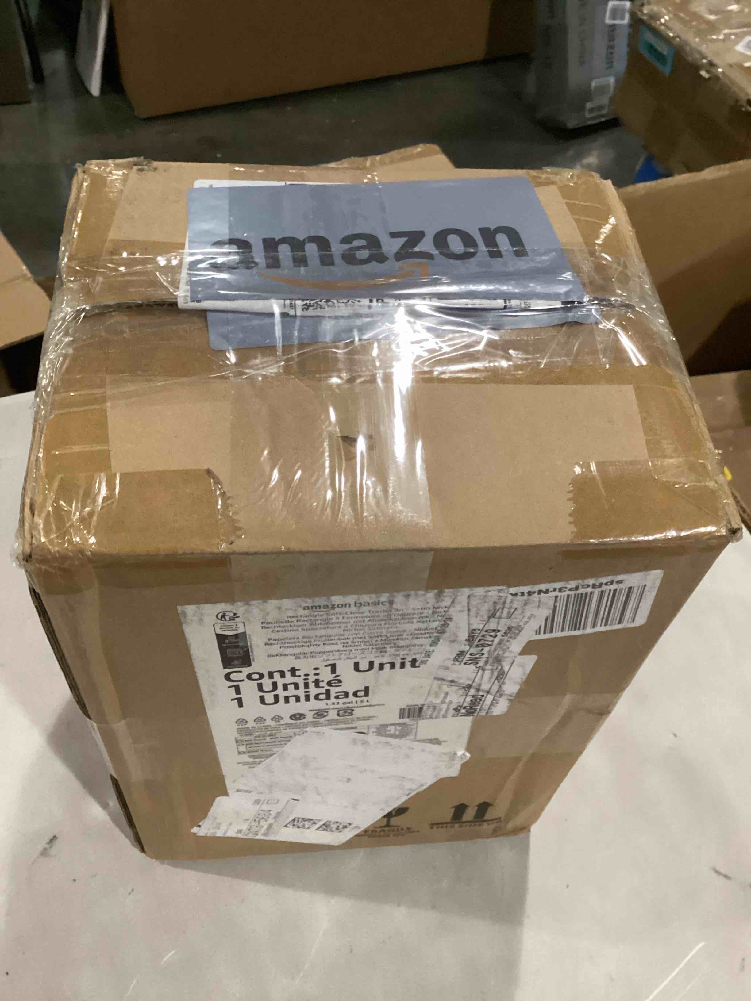 https://s3.amazonaws.com/lotting-images-prod/bidfta/BLU6829770_1725450544374.jpeg