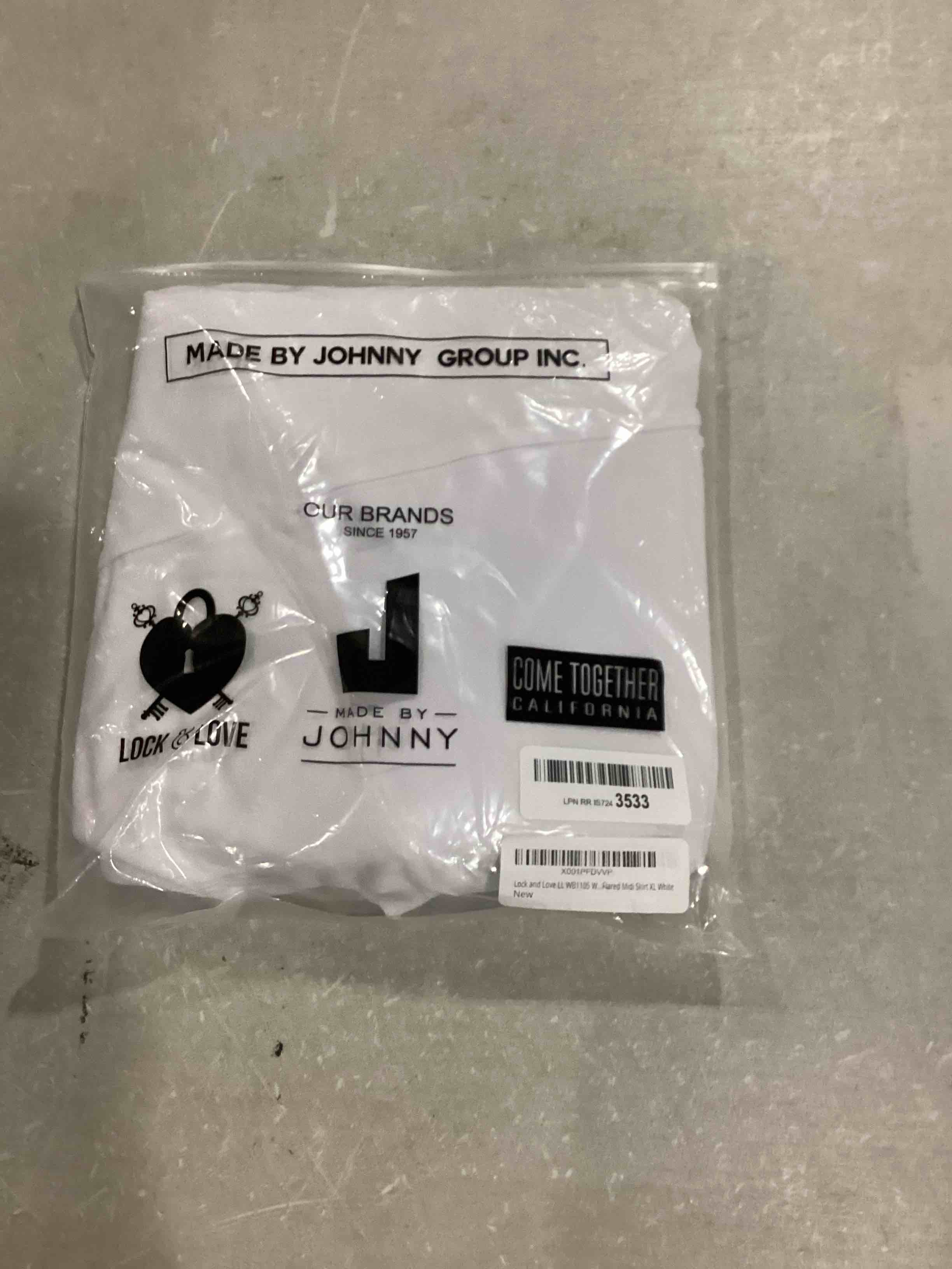https://s3.amazonaws.com/lotting-images-prod/bidfta/BLU6830404_1725993535874.jpeg