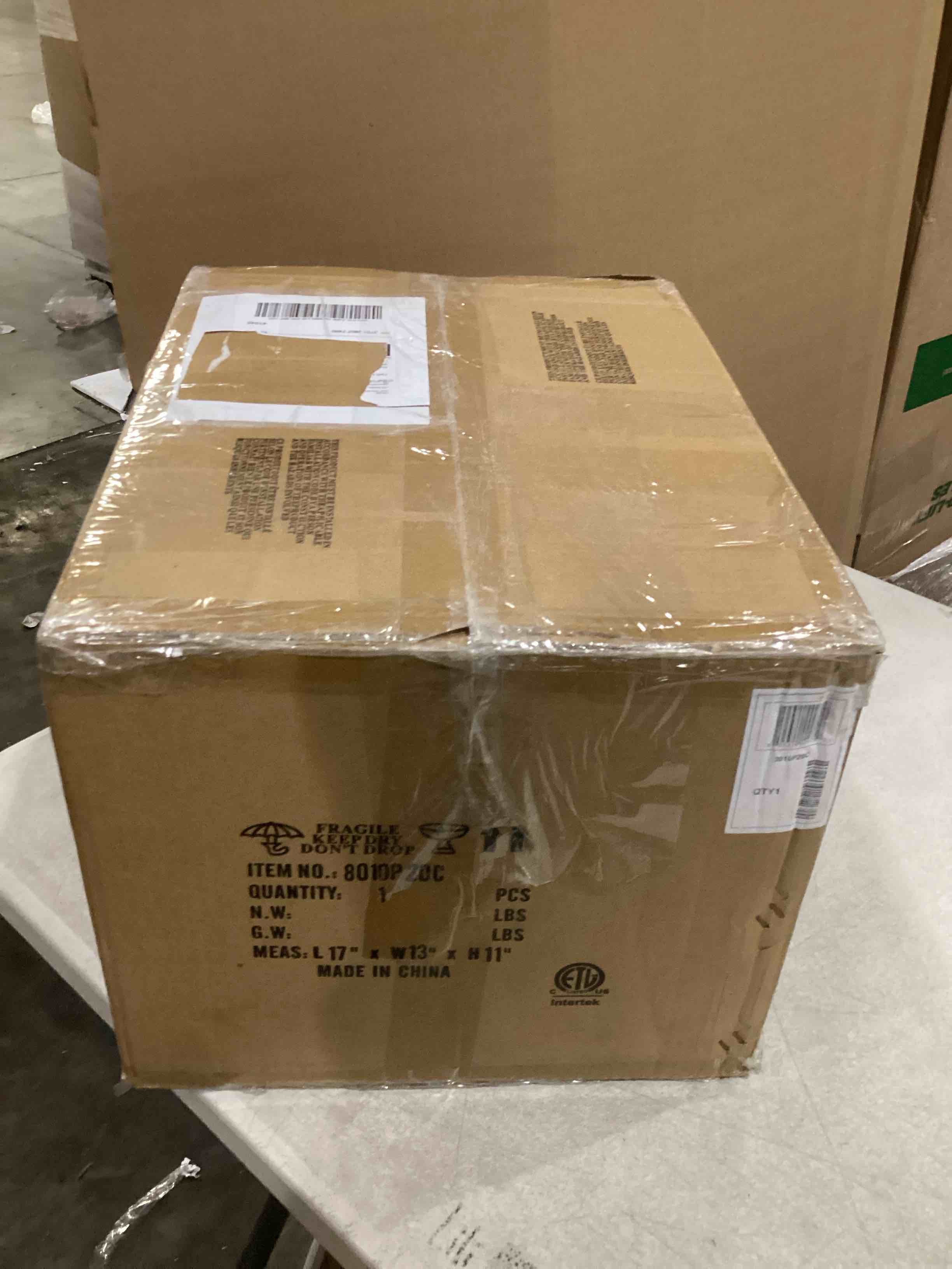 https://s3.amazonaws.com/lotting-images-prod/bidfta/BLU6831542_1725626057132.jpeg