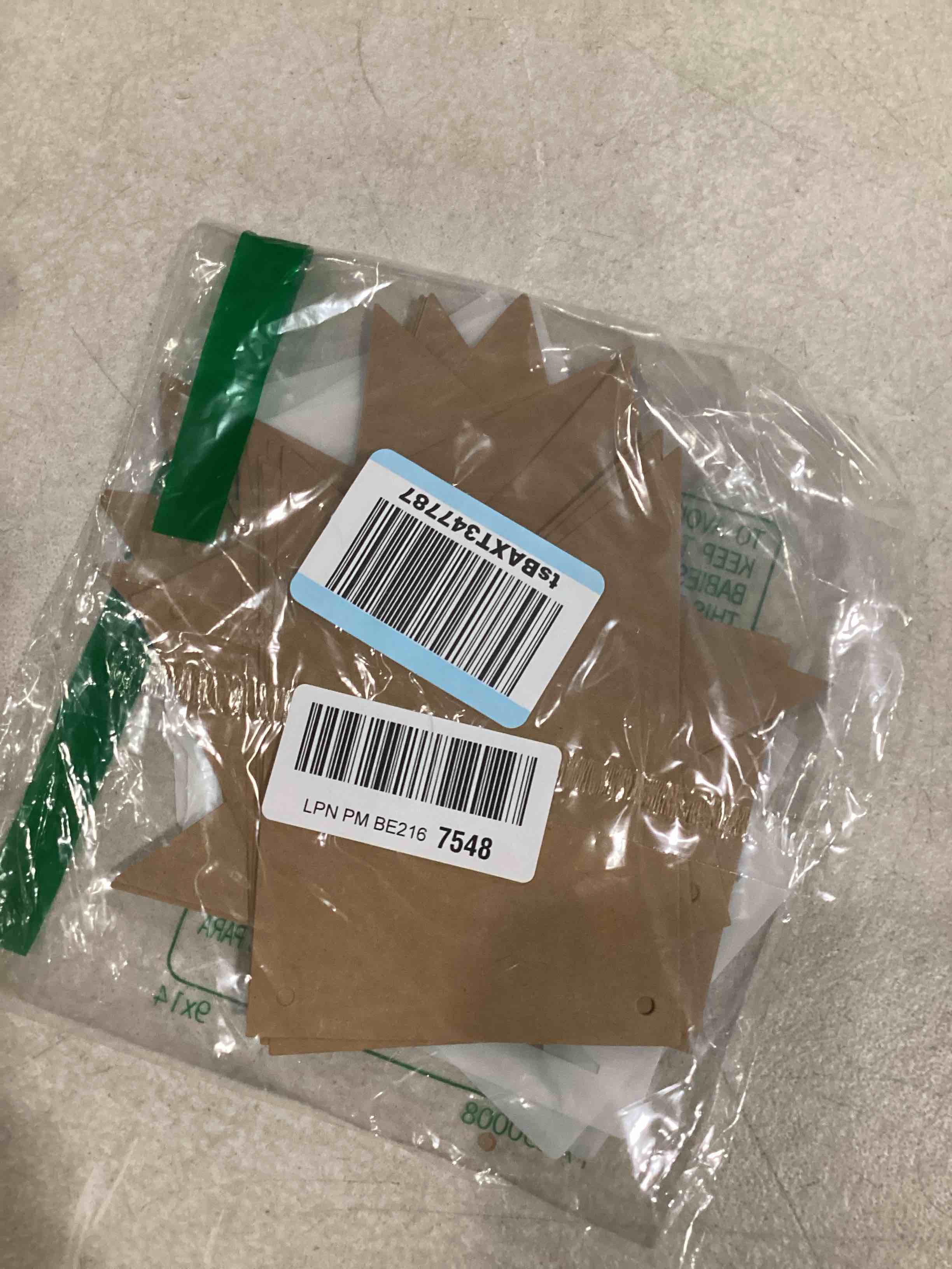 https://s3.amazonaws.com/lotting-images-prod/bidfta/BLU6831777_1725909438374.jpeg