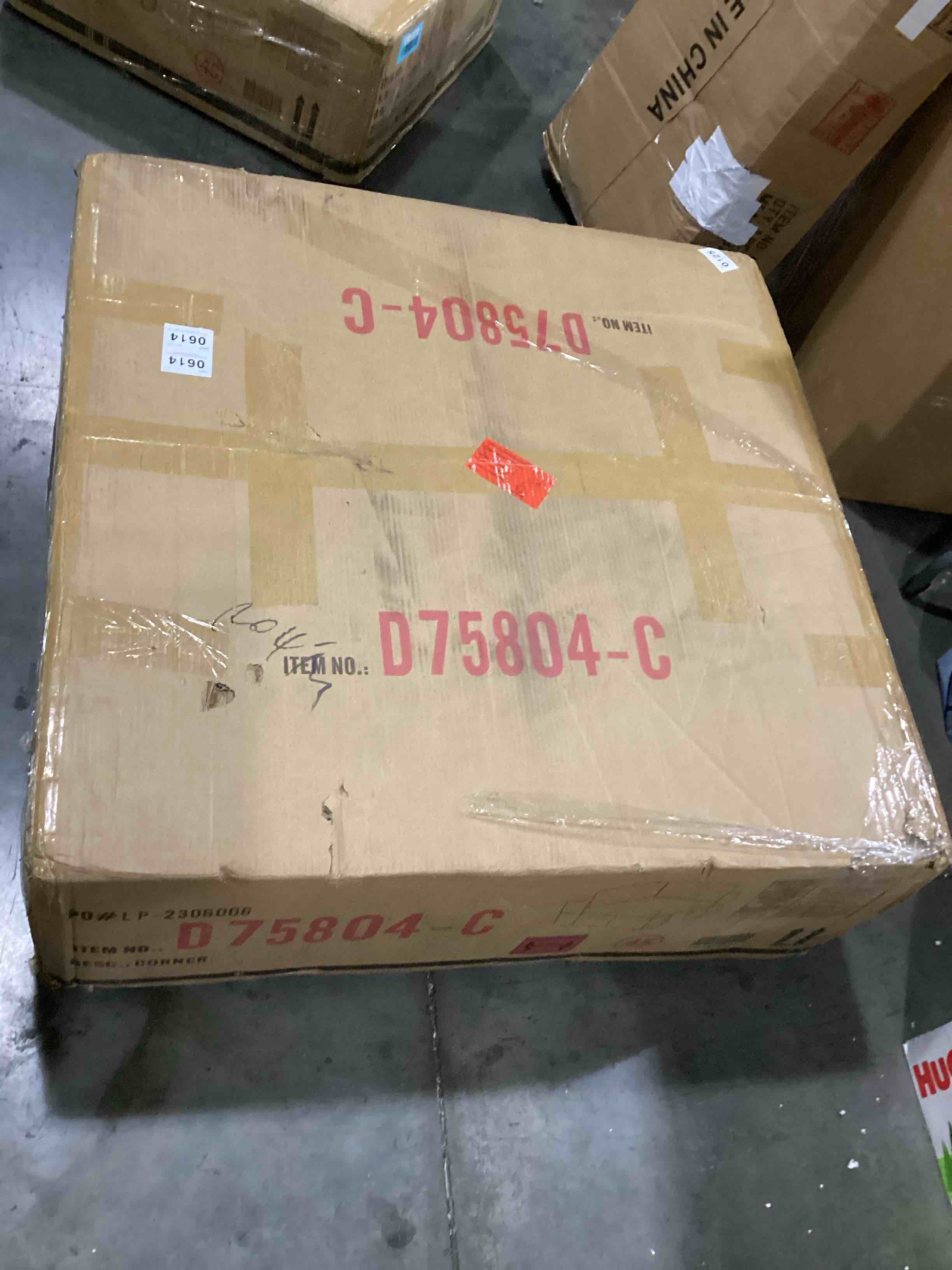 https://s3.amazonaws.com/lotting-images-prod/bidfta/BLU6831834_1725994732359.jpeg