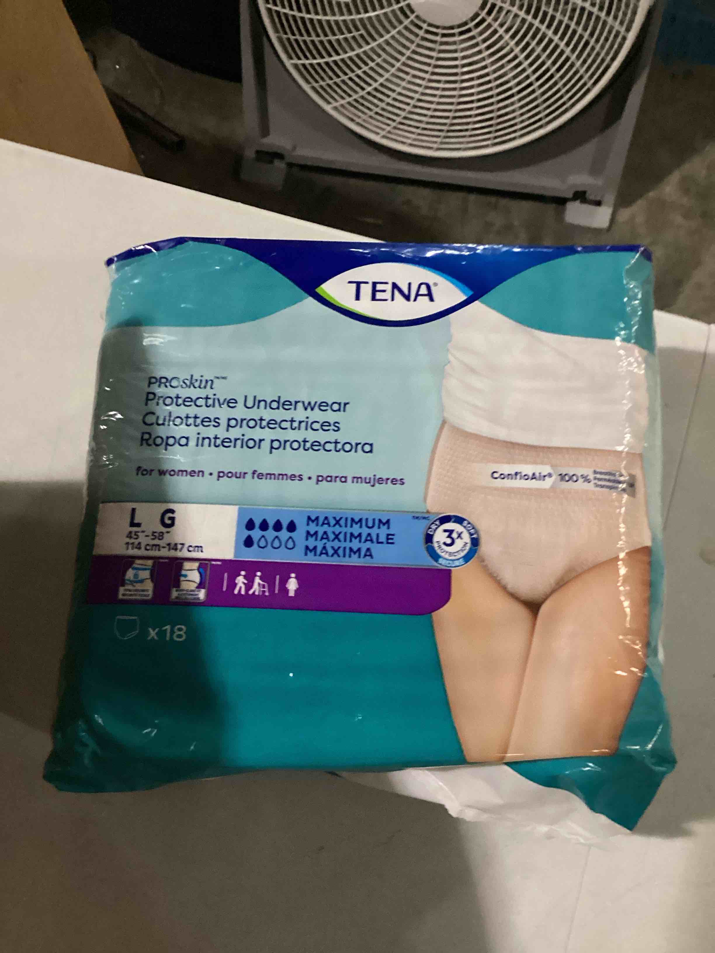 https://s3.amazonaws.com/lotting-images-prod/bidfta/BLU6832845_1726830478599.jpeg