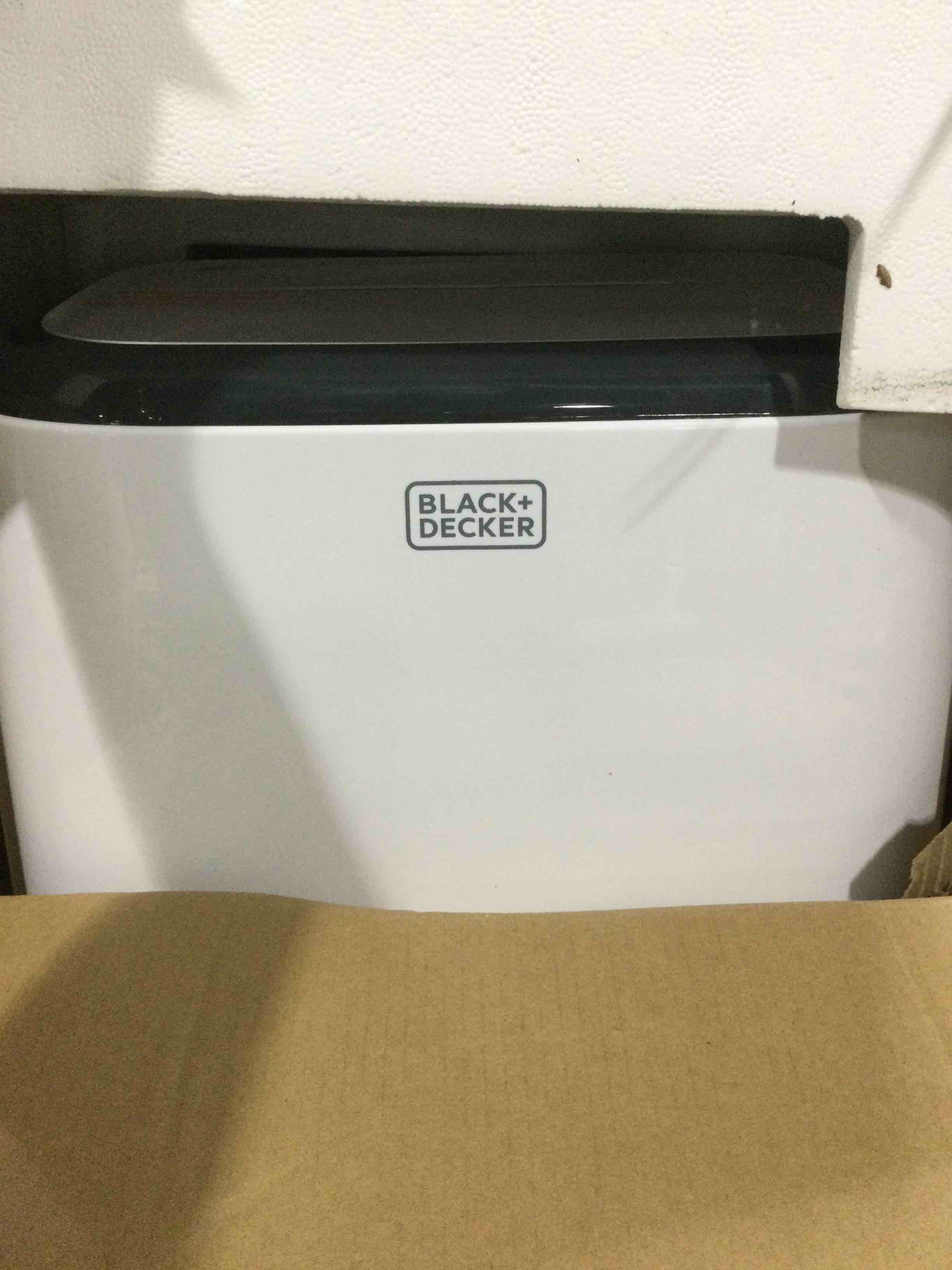 BLACK+DECKER 14,000 BTU Portable Air Conditioner with Heat and Remote