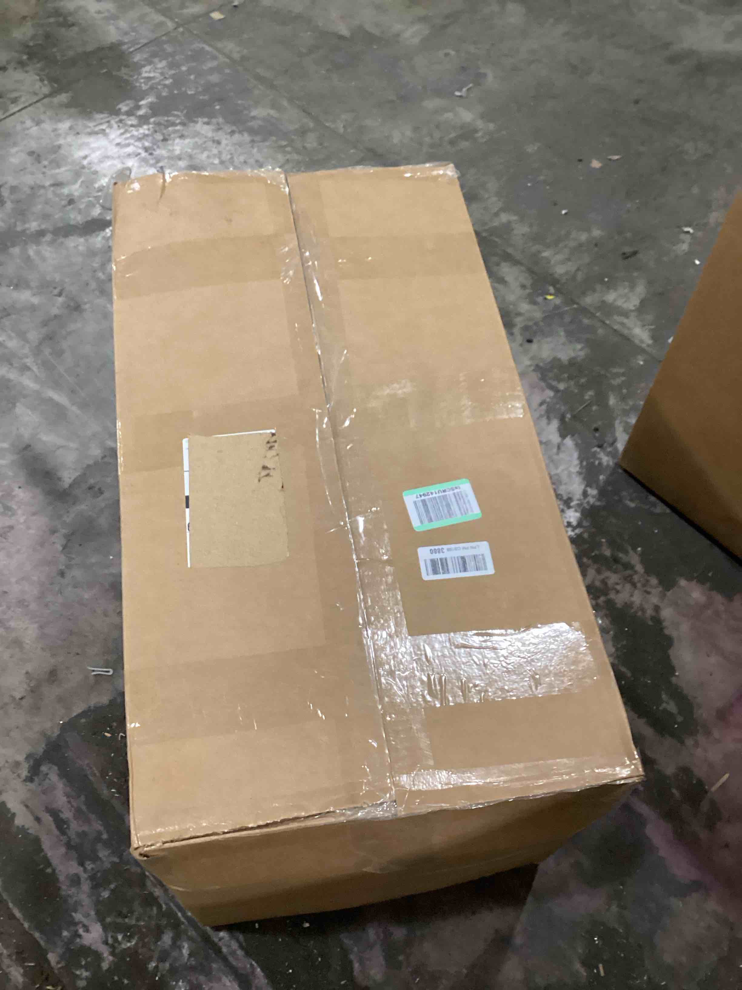 https://s3.amazonaws.com/lotting-images-prod/bidfta/BLU6837598_1728056925480.jpeg
