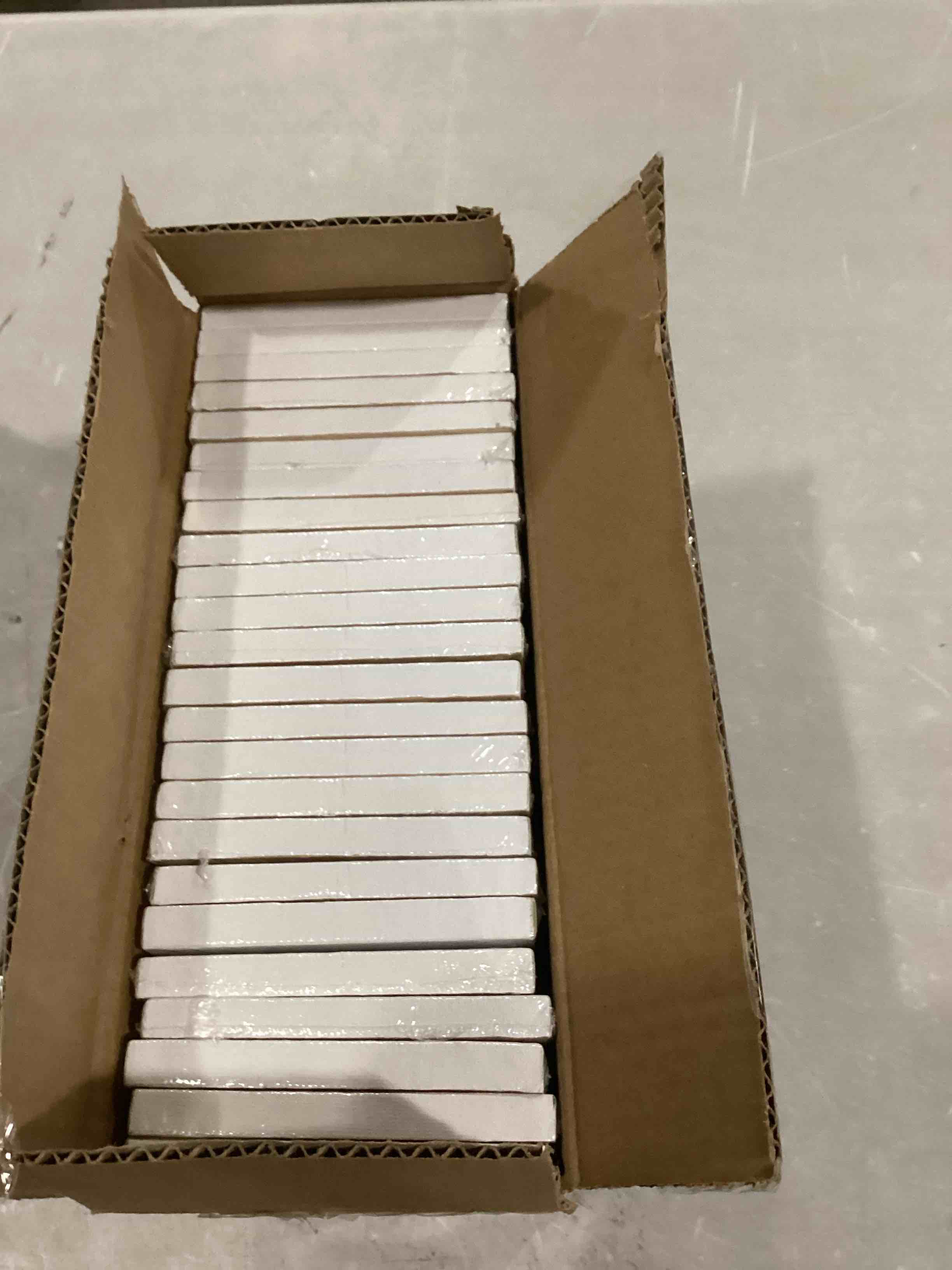 https://s3.amazonaws.com/lotting-images-prod/bidfta/BLU6838403_1731940308382.jpeg