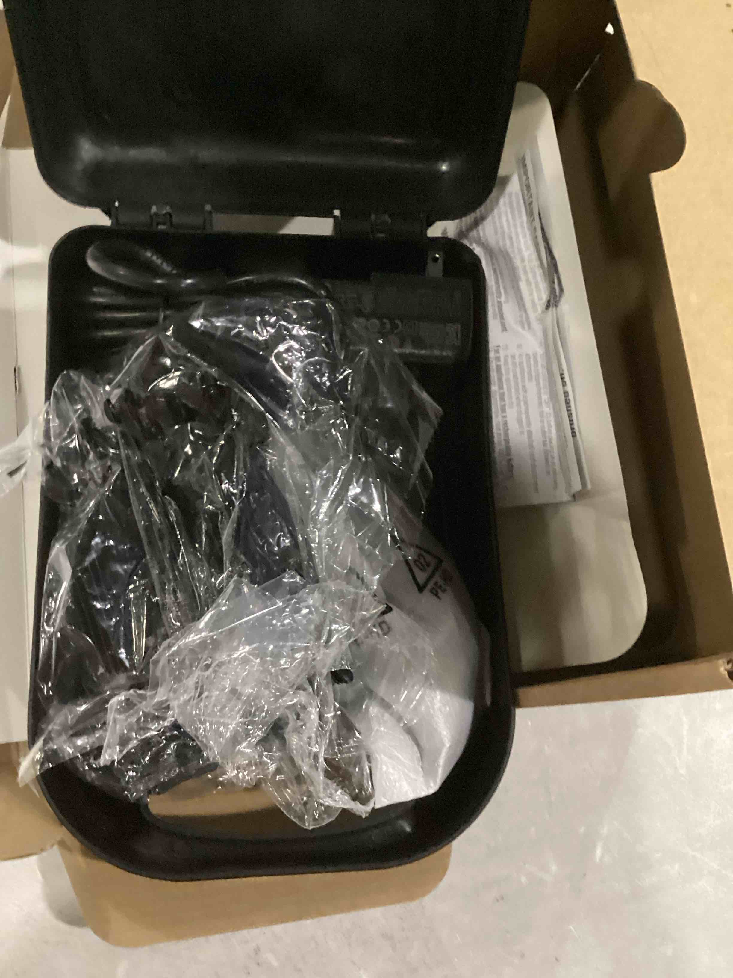 https://s3.amazonaws.com/lotting-images-prod/bidfta/BLU6838415_1731943592473.jpeg