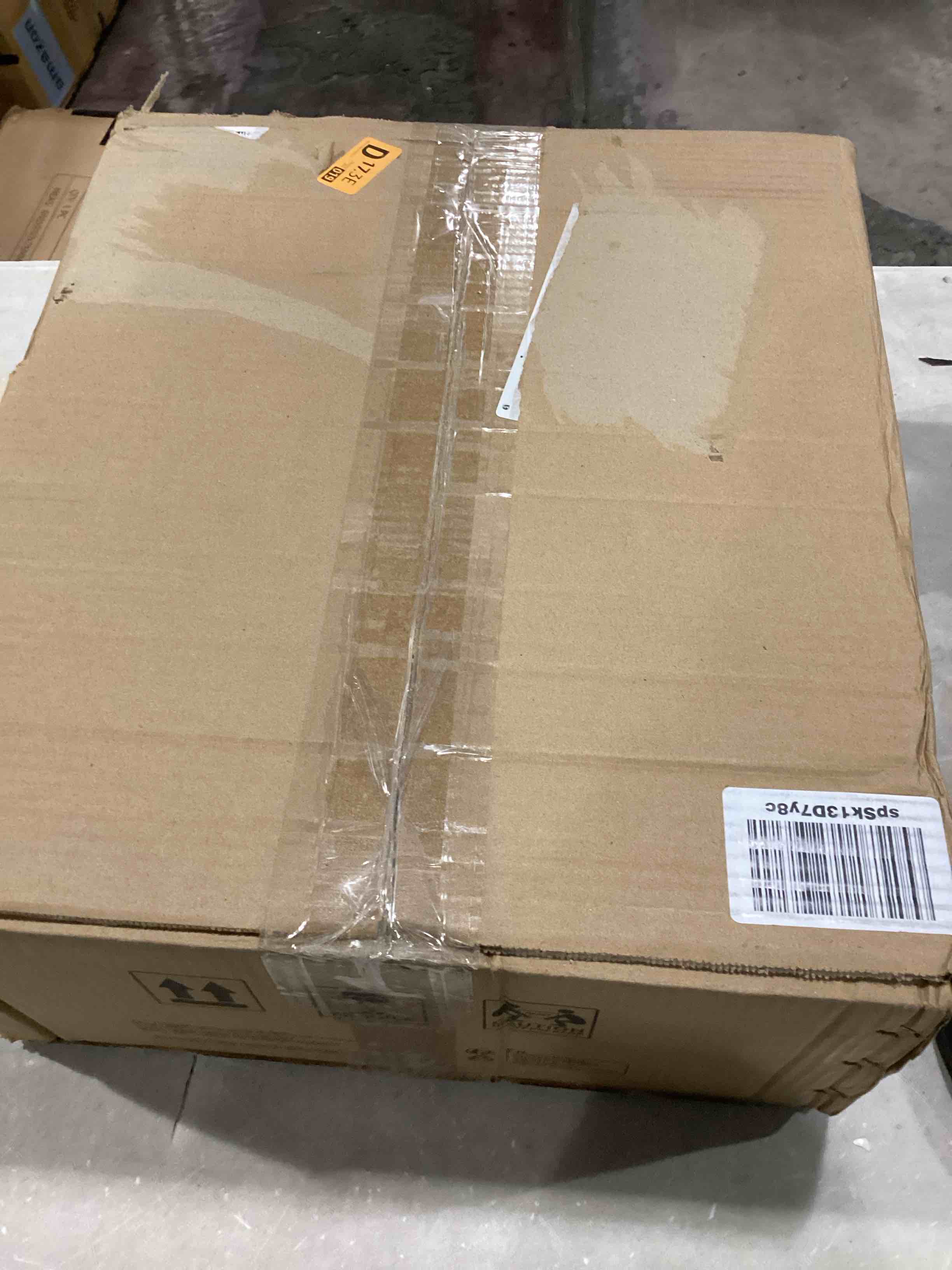 https://s3.amazonaws.com/lotting-images-prod/bidfta/BLU6839021_1728654320867.jpeg