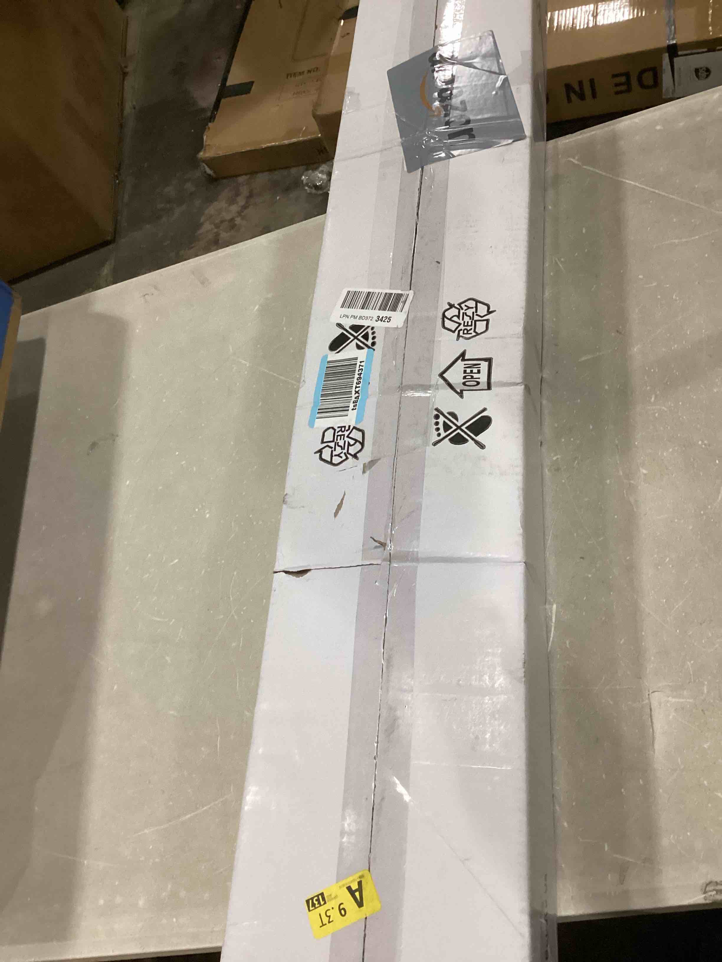 https://s3.amazonaws.com/lotting-images-prod/bidfta/BLU6839268_1728931162029.jpeg