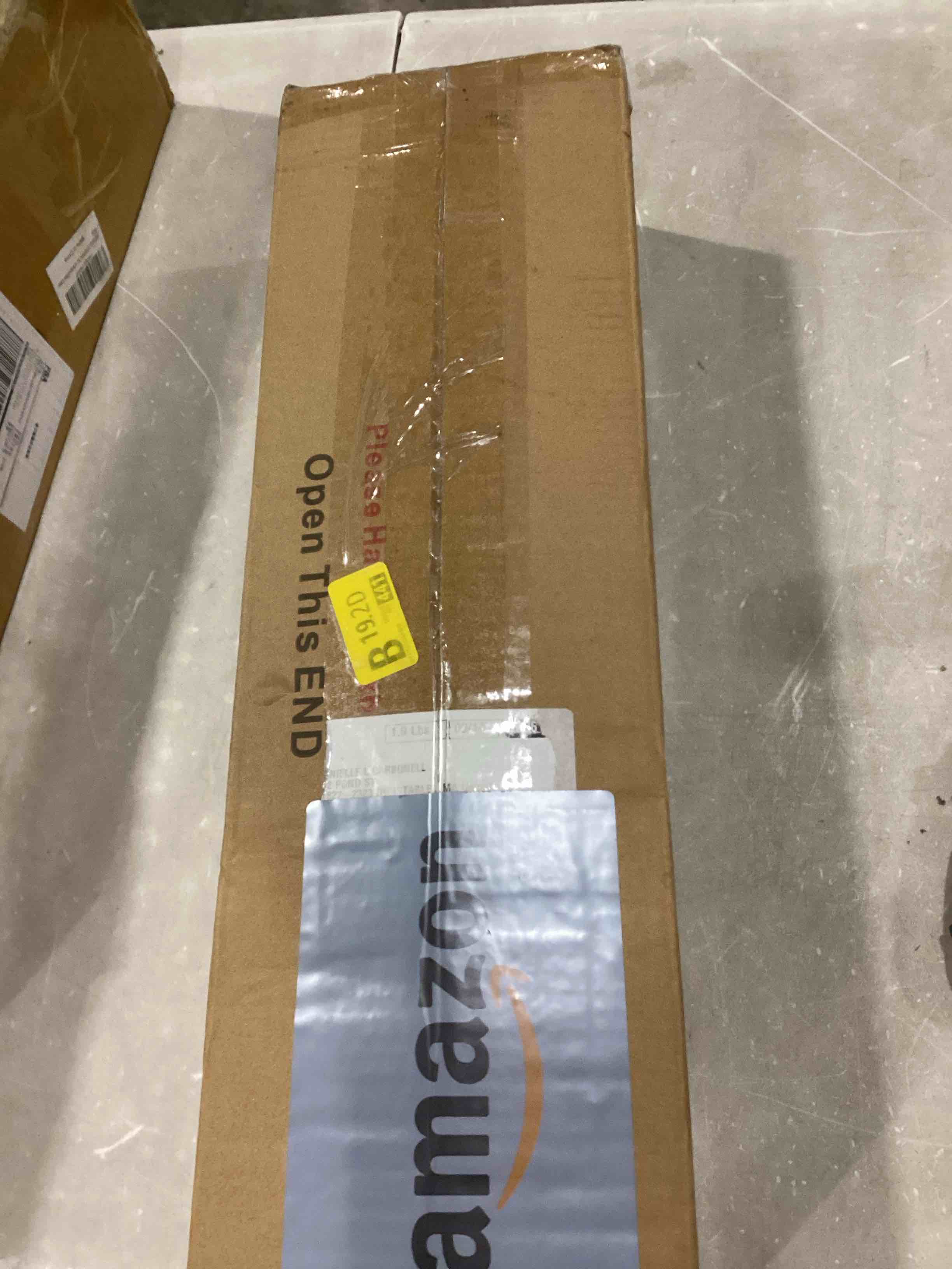 https://s3.amazonaws.com/lotting-images-prod/bidfta/BLU6839542_1729512282610.jpeg