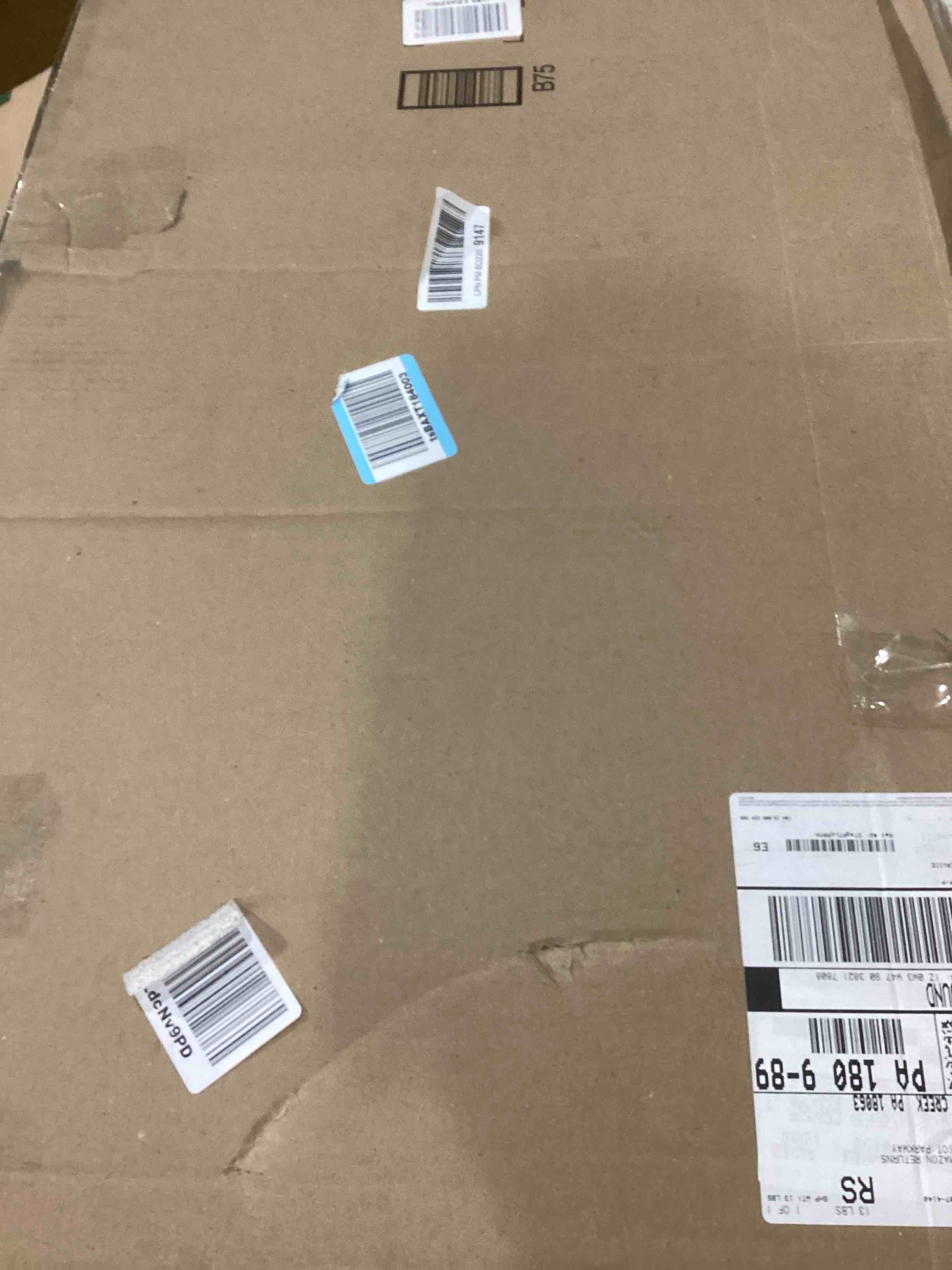 https://s3.amazonaws.com/lotting-images-prod/bidfta/BLU6839611_1729520990605.jpeg