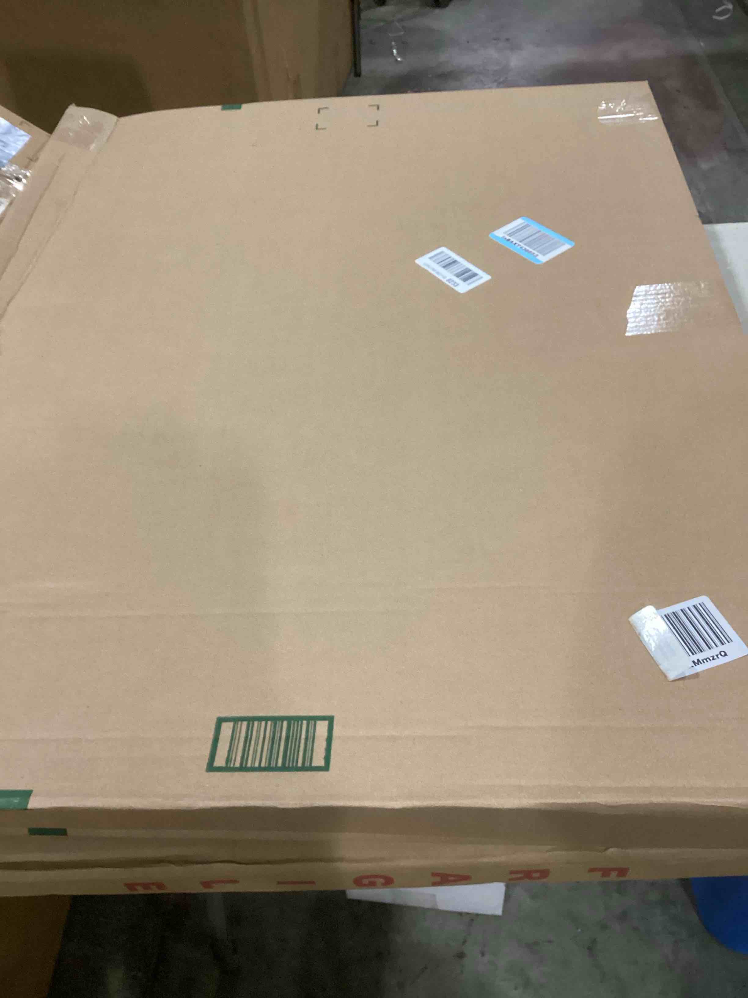 https://s3.amazonaws.com/lotting-images-prod/bidfta/BLU6839675_1729530001108.jpeg