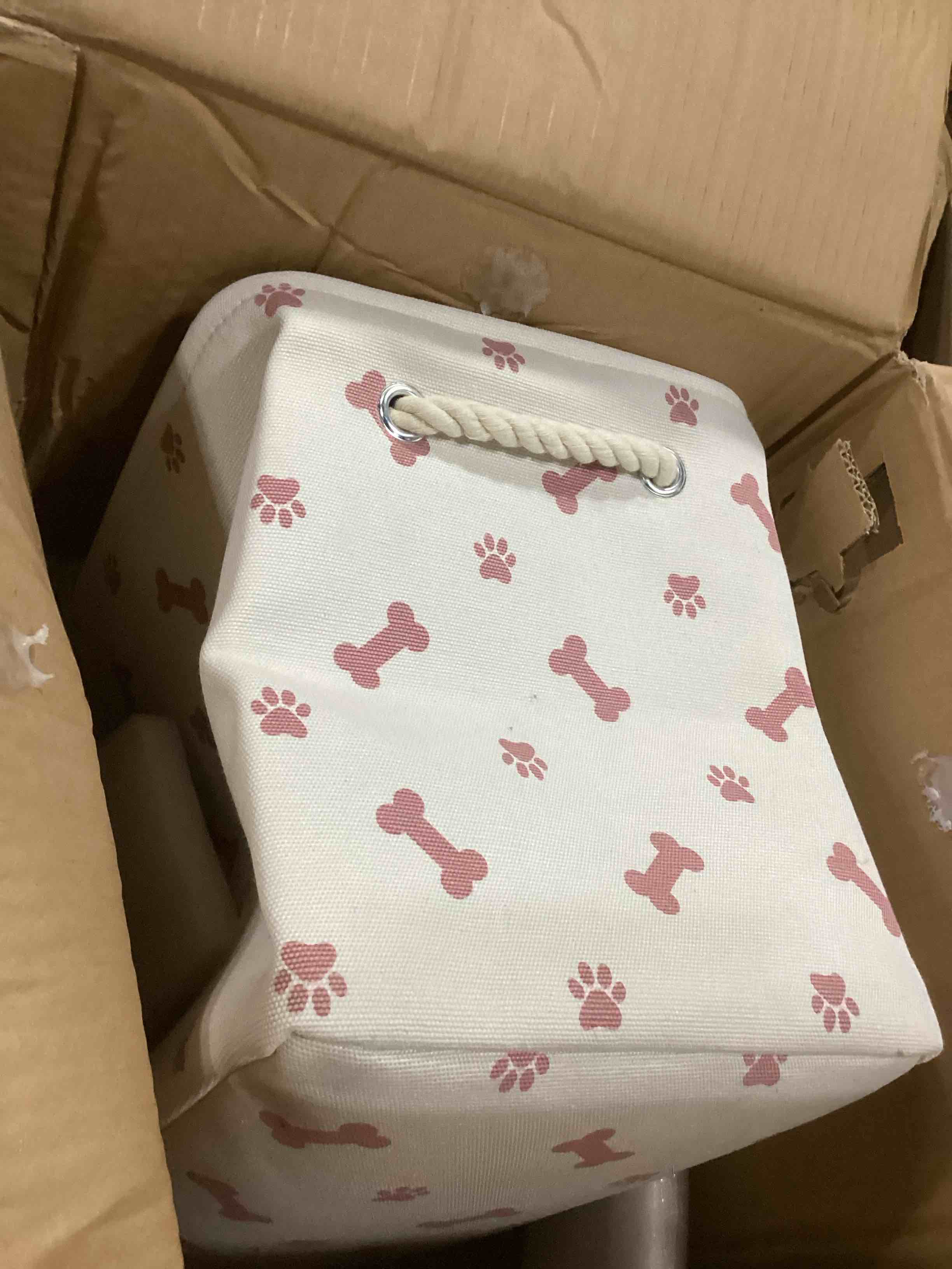 https://s3.amazonaws.com/lotting-images-prod/bidfta/BLU6839703_1729536429322.jpeg