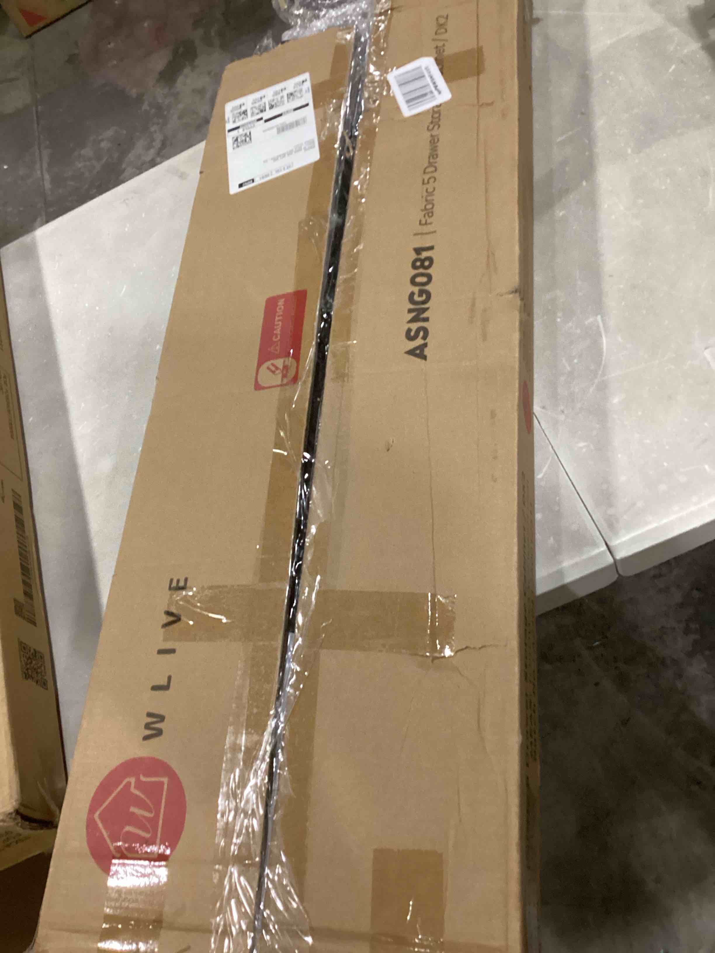 https://s3.amazonaws.com/lotting-images-prod/bidfta/BLU6840000_1729683275914.jpeg