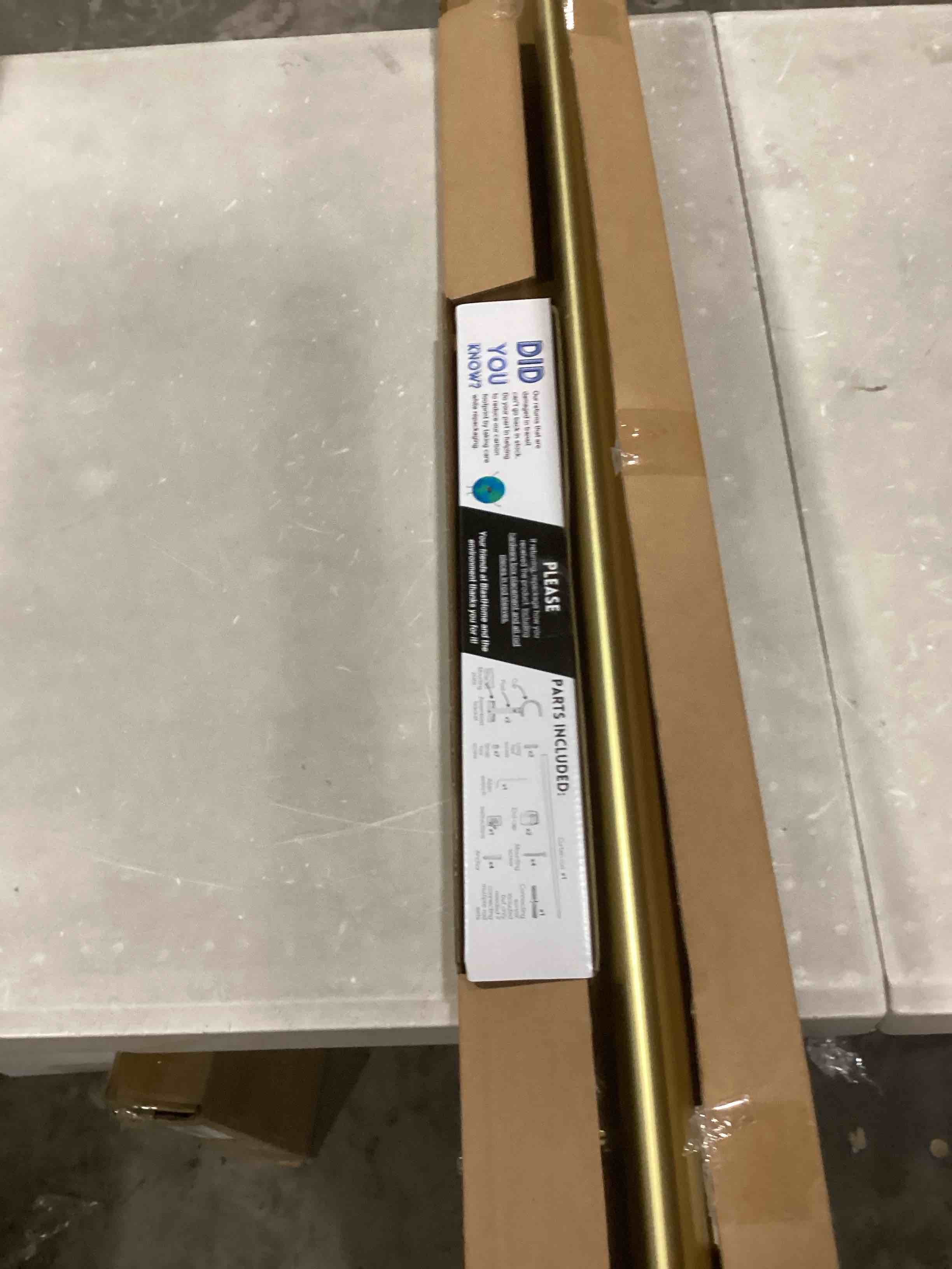 https://s3.amazonaws.com/lotting-images-prod/bidfta/BLU6840171_1729770297739.jpeg