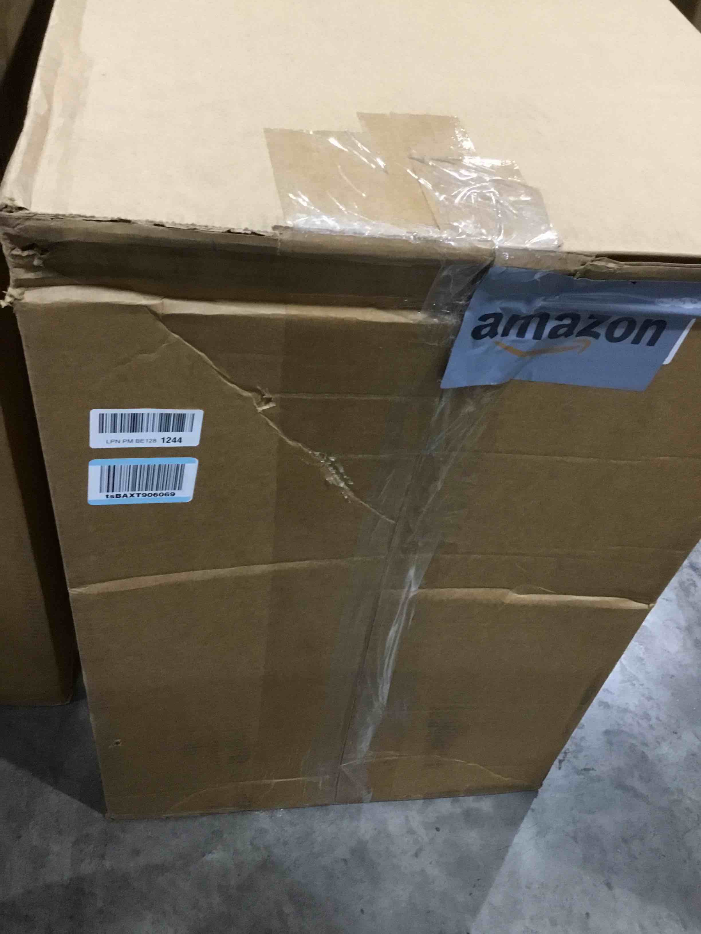 https://s3.amazonaws.com/lotting-images-prod/bidfta/BLU6840349_1729864001708.jpeg