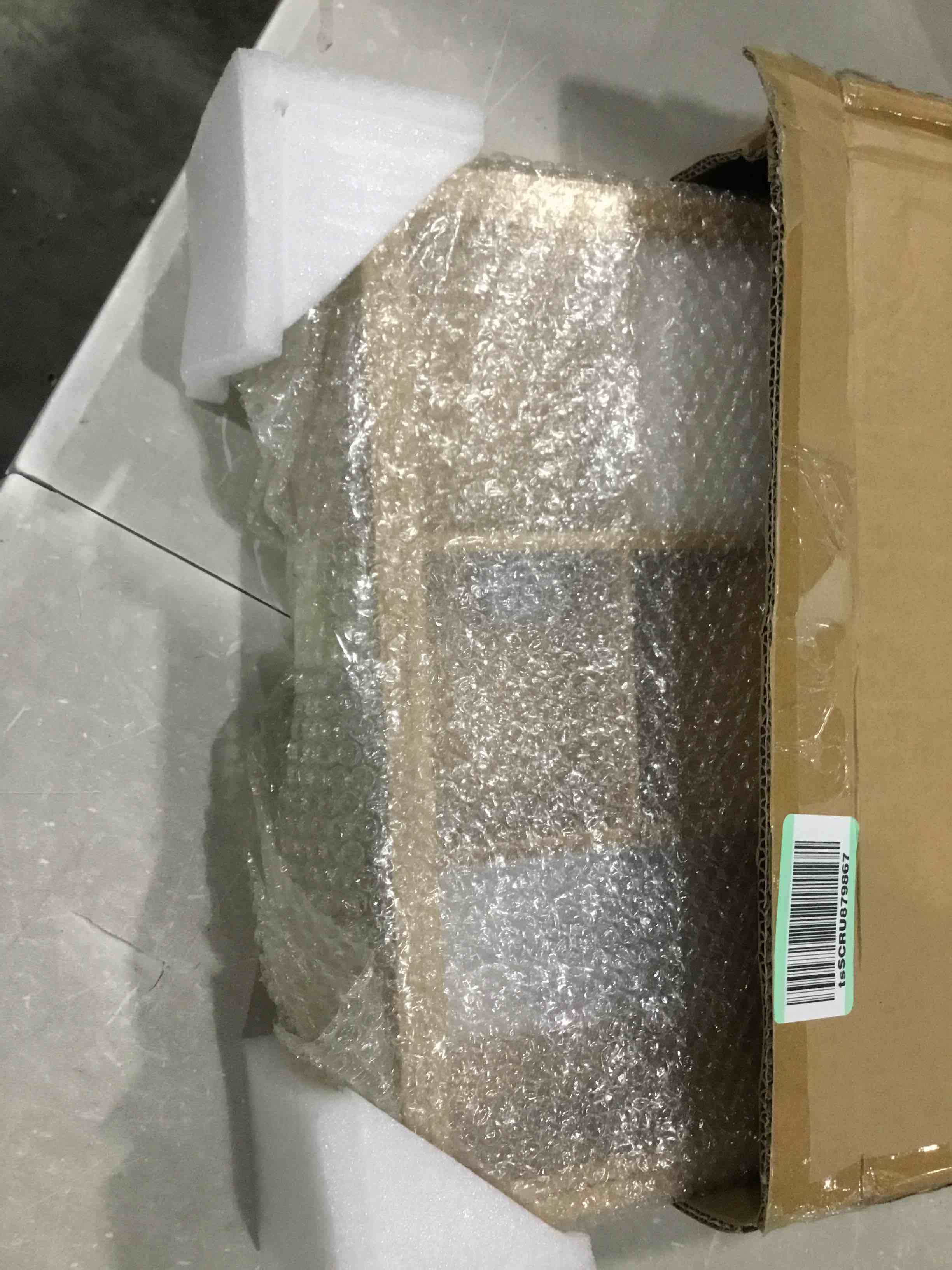 https://s3.amazonaws.com/lotting-images-prod/bidfta/BLU6840363_1729869239537.jpeg