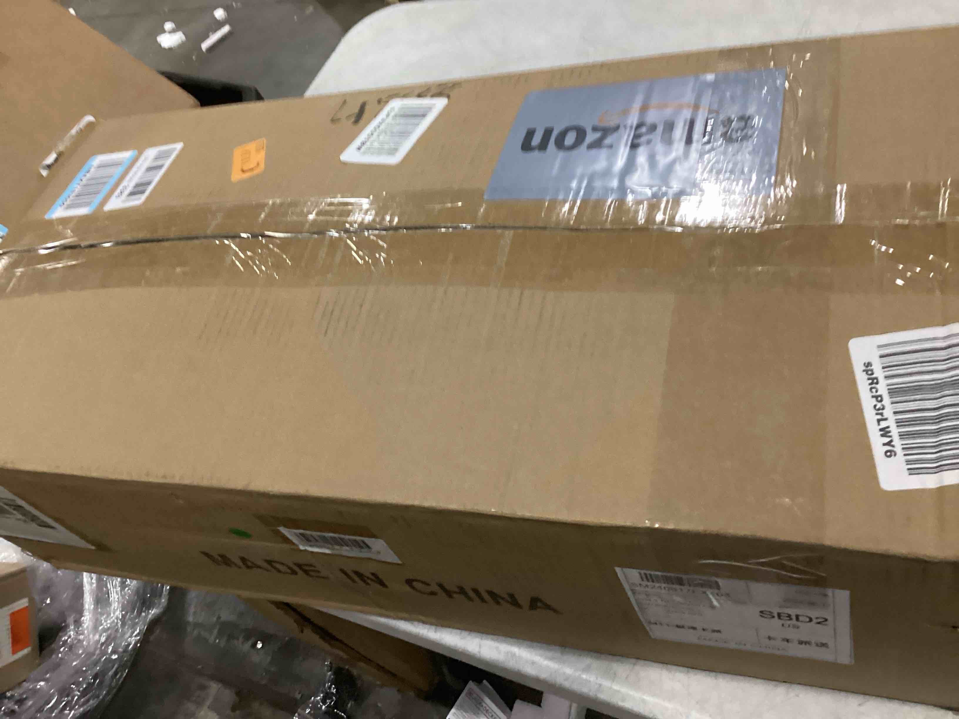 https://s3.amazonaws.com/lotting-images-prod/bidfta/BLU6840979_1728408456224.jpeg