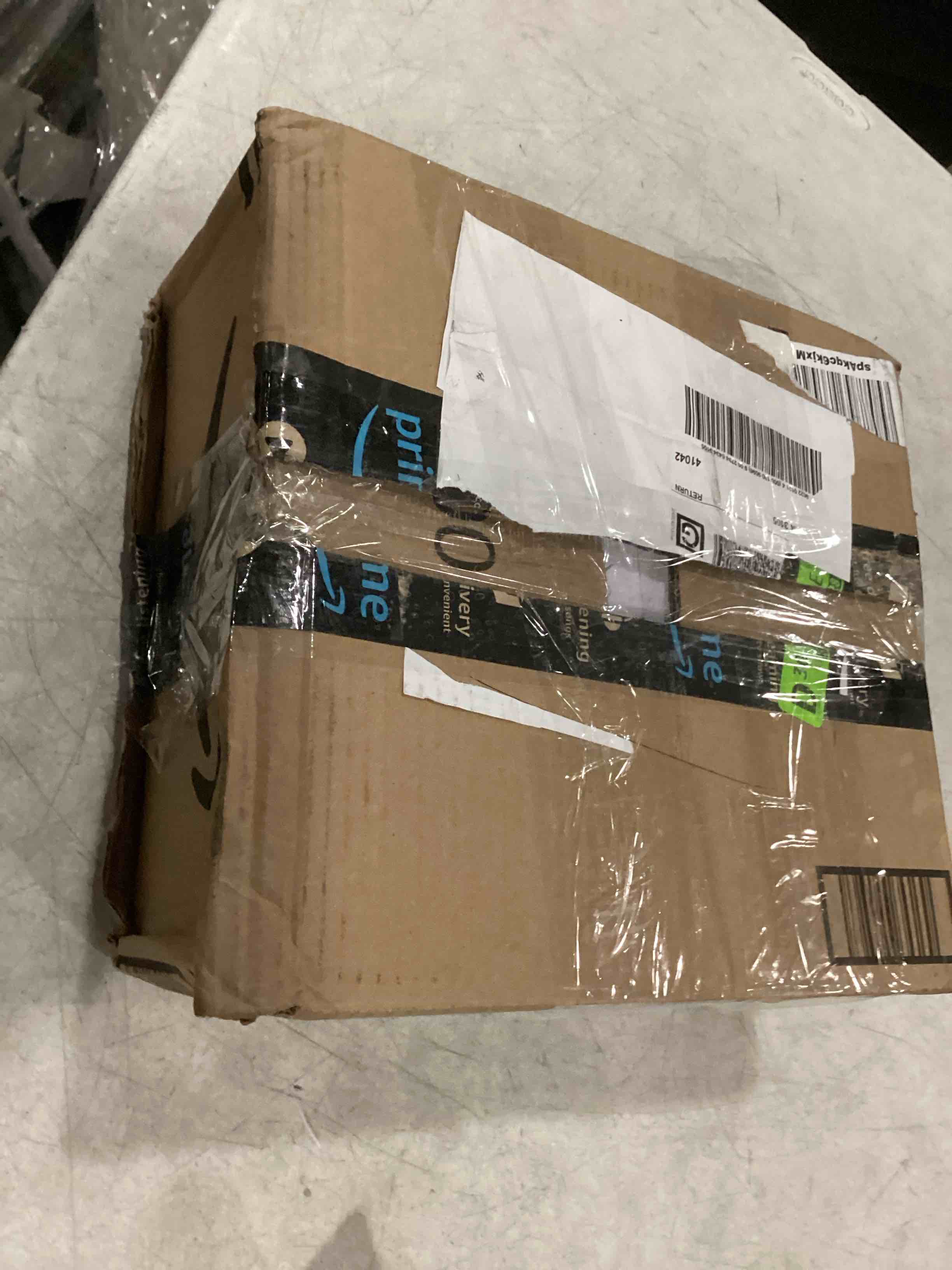 https://s3.amazonaws.com/lotting-images-prod/bidfta/BLU6841099_1728492694212.jpeg