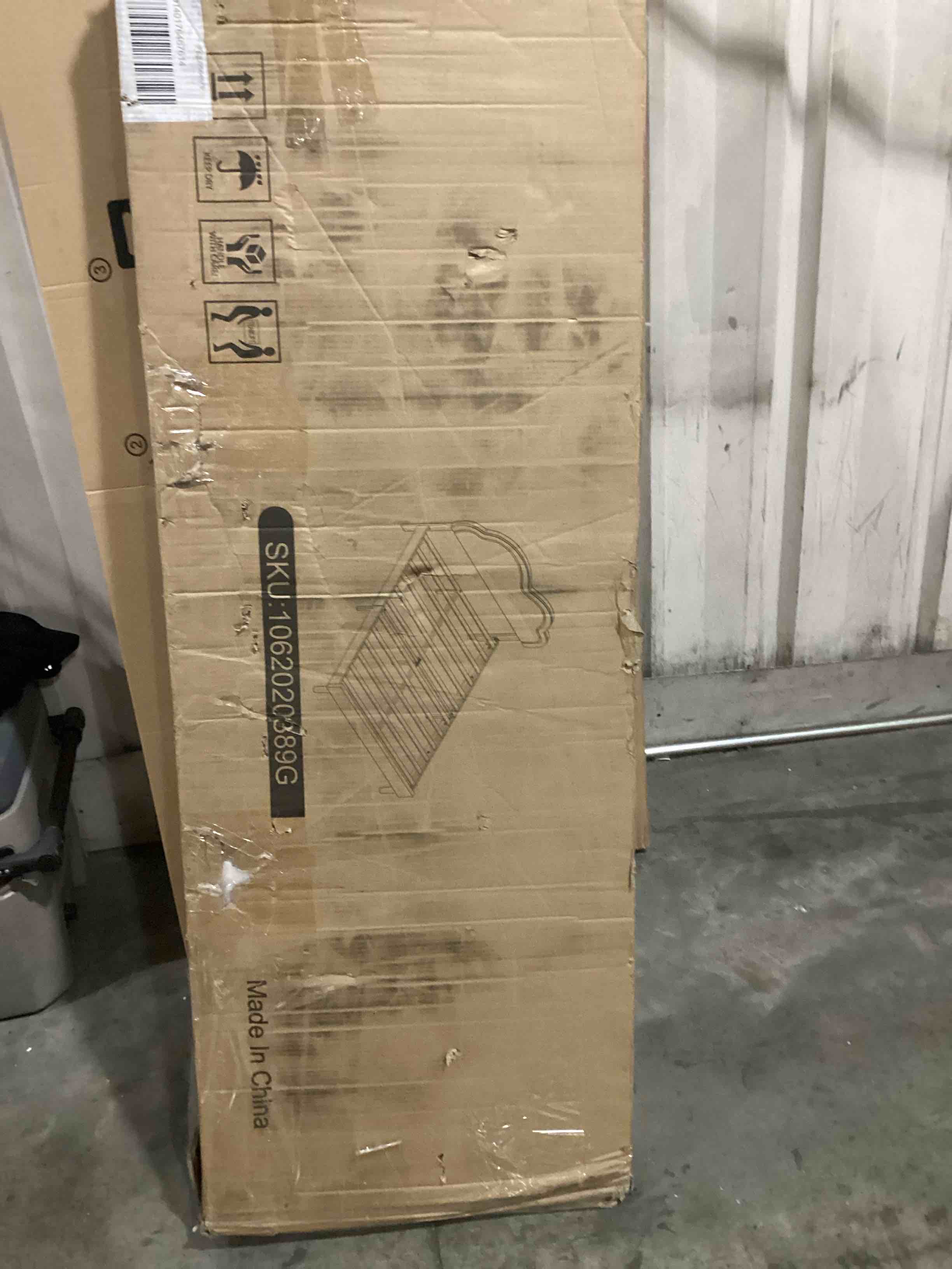 https://s3.amazonaws.com/lotting-images-prod/bidfta/BLU6841102_1728587411930.jpeg
