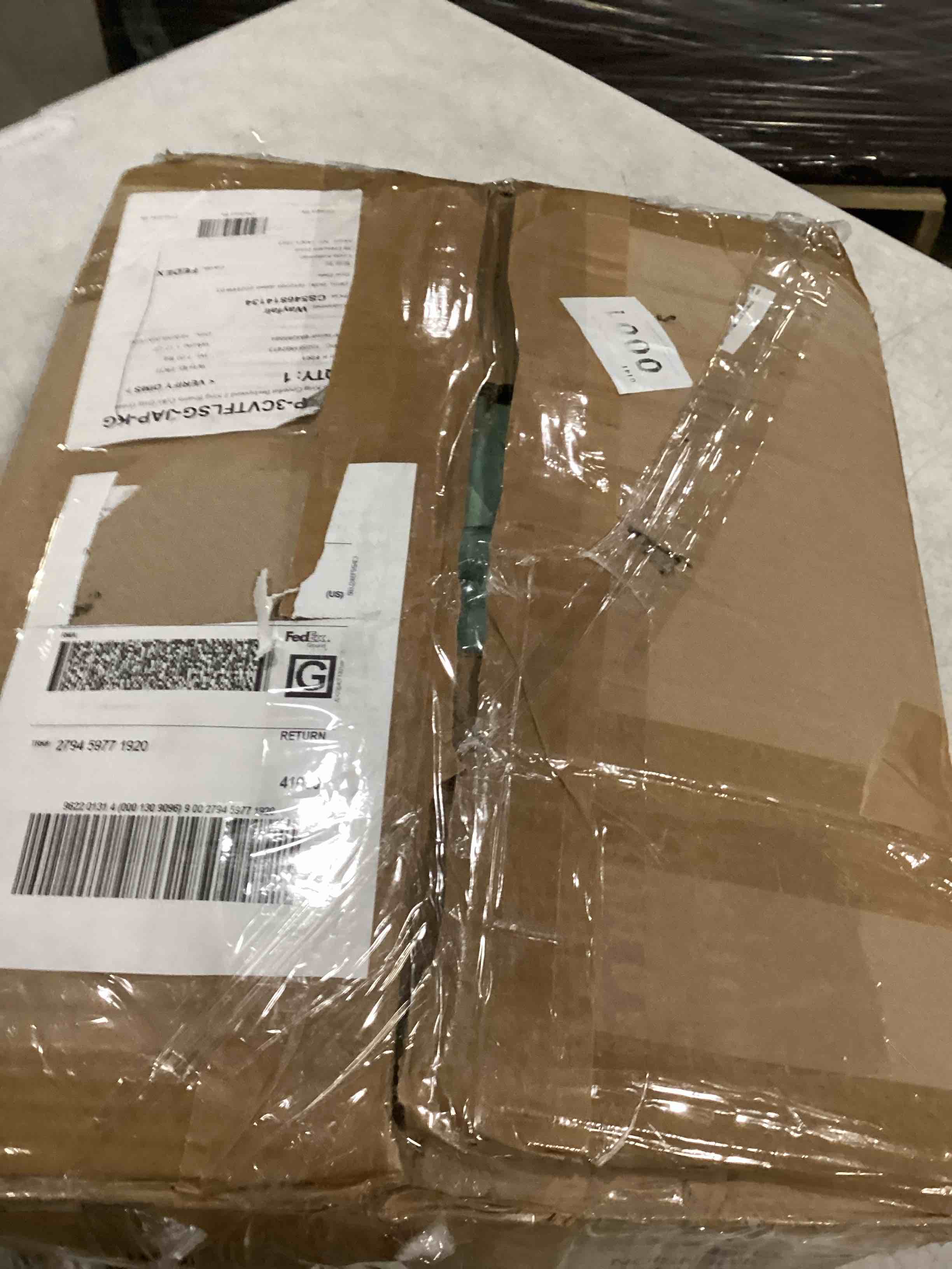 https://s3.amazonaws.com/lotting-images-prod/bidfta/BLU6841272_1728575231828.jpeg