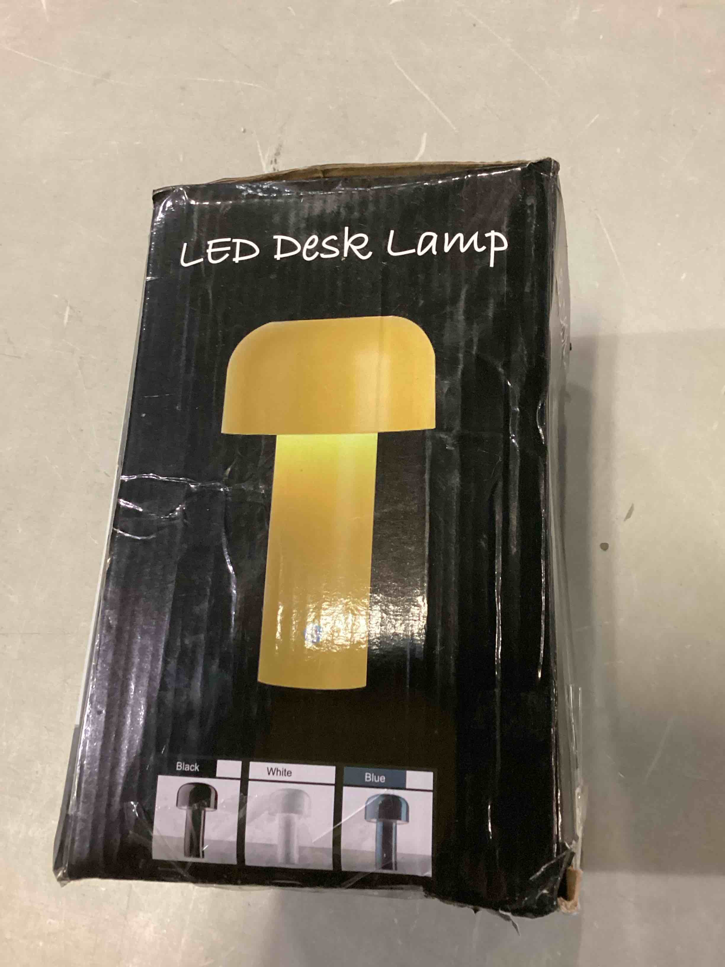 https://s3.amazonaws.com/lotting-images-prod/bidfta/BLU6842155_1728498650762.jpeg
