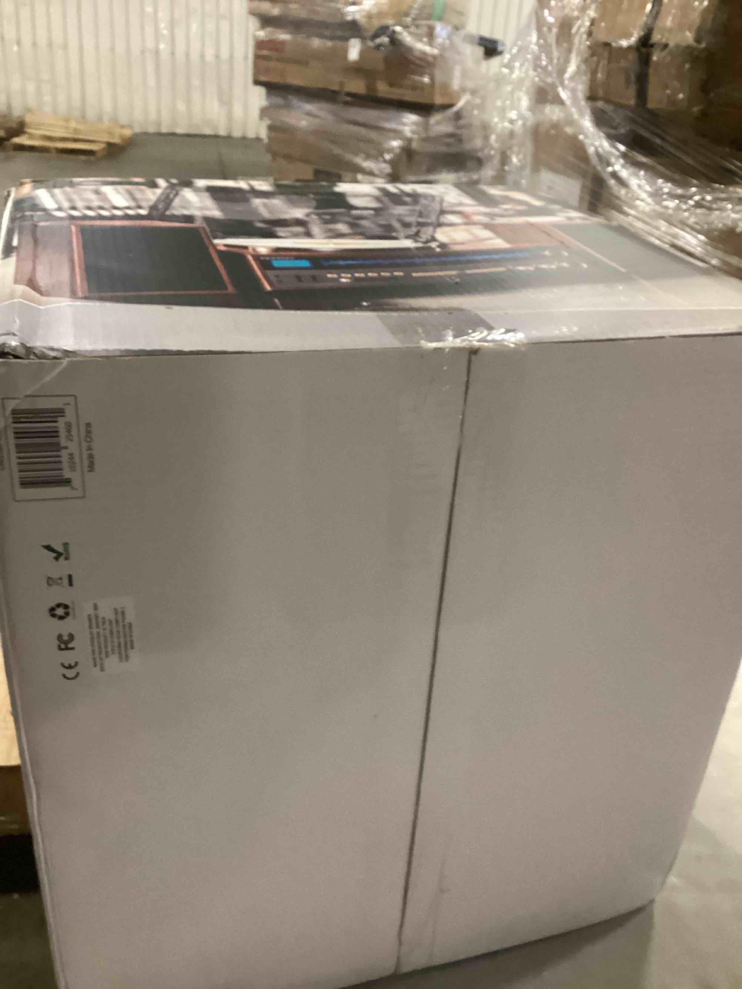 https://s3.amazonaws.com/lotting-images-prod/bidfta/BLU6843322_1729531365426.jpeg