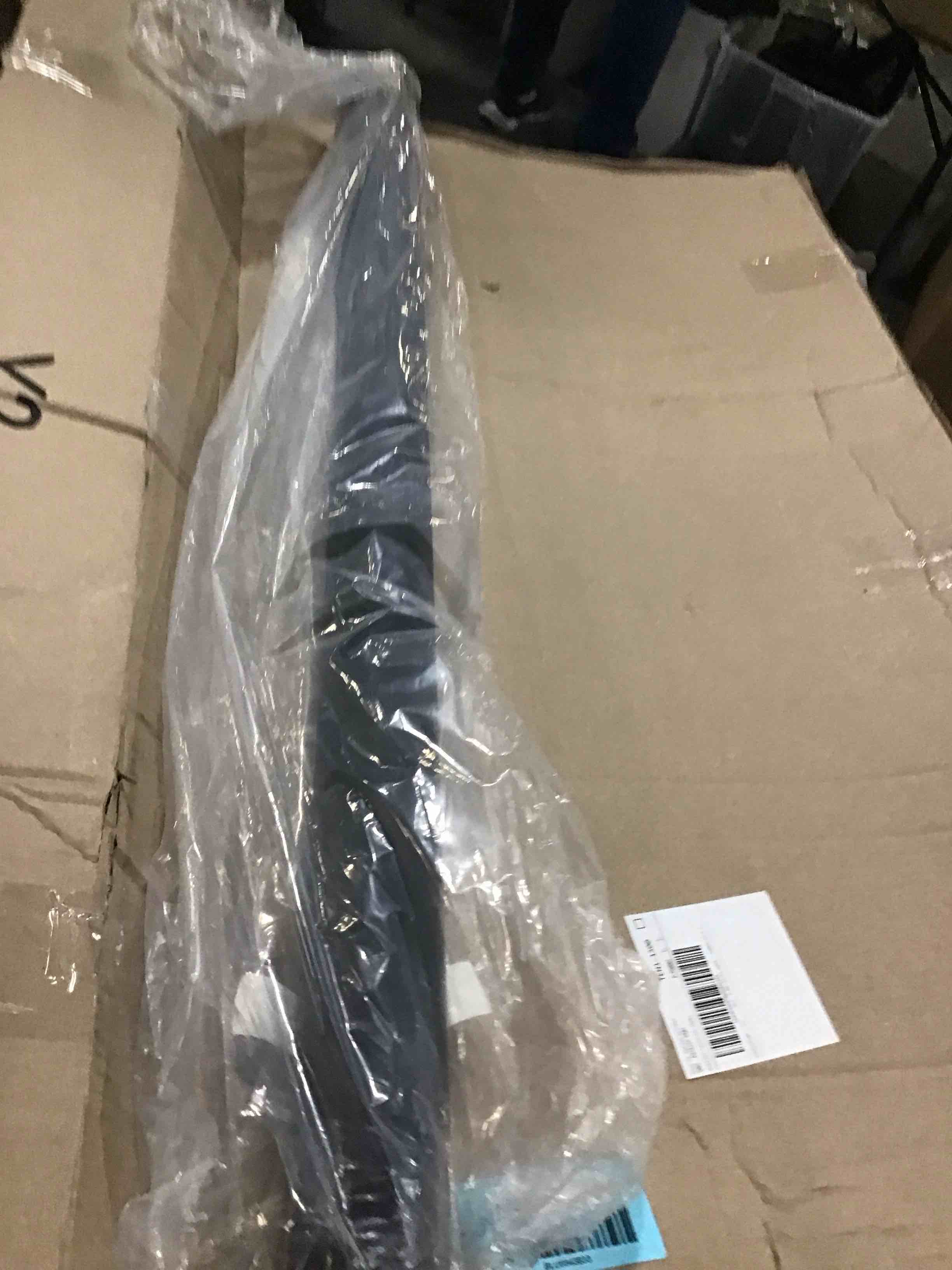 https://s3.amazonaws.com/lotting-images-prod/bidfta/BLU6843833_1729264413724.jpeg