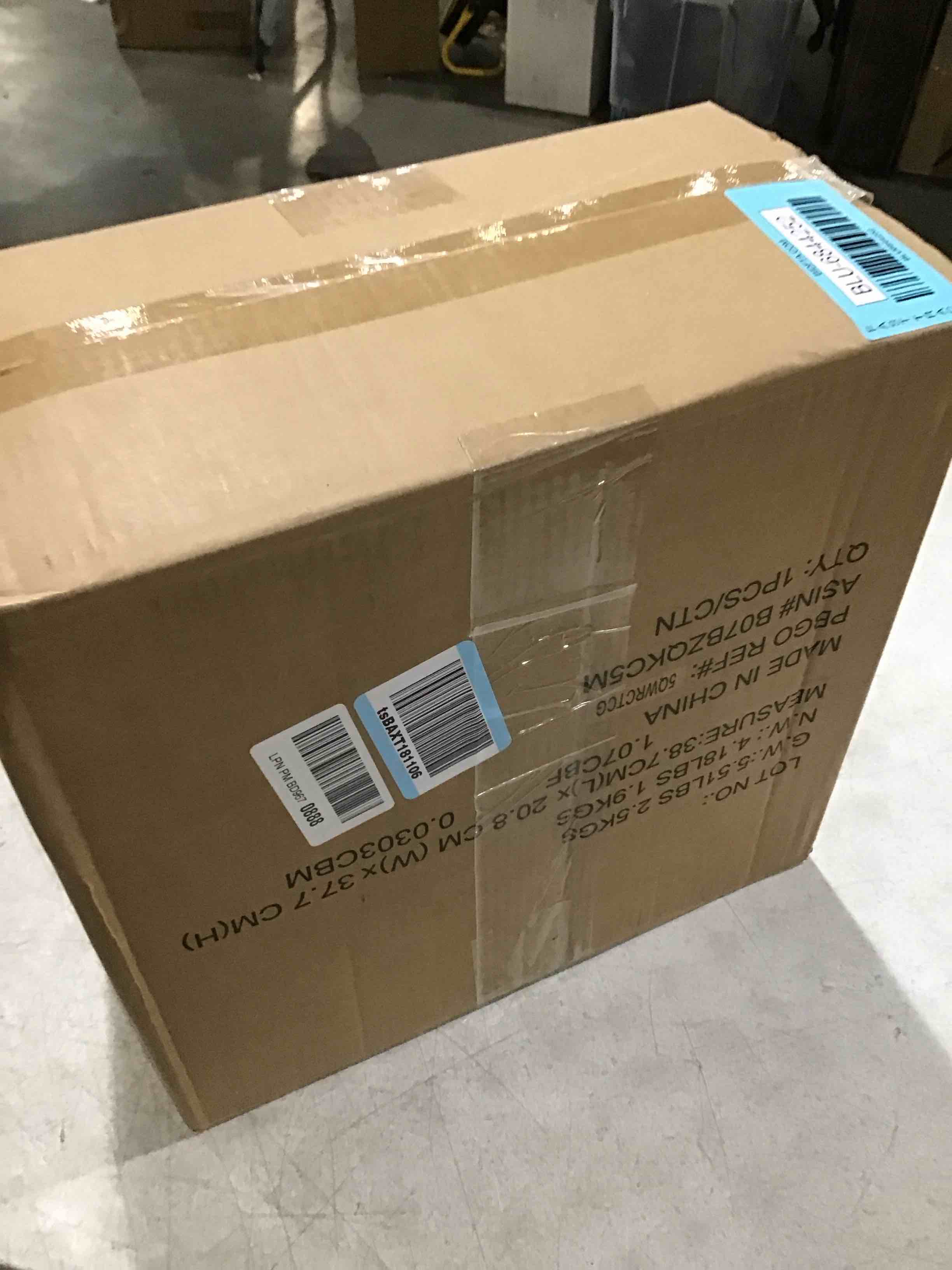 https://s3.amazonaws.com/lotting-images-prod/bidfta/BLU6844252_1729862266715.jpeg