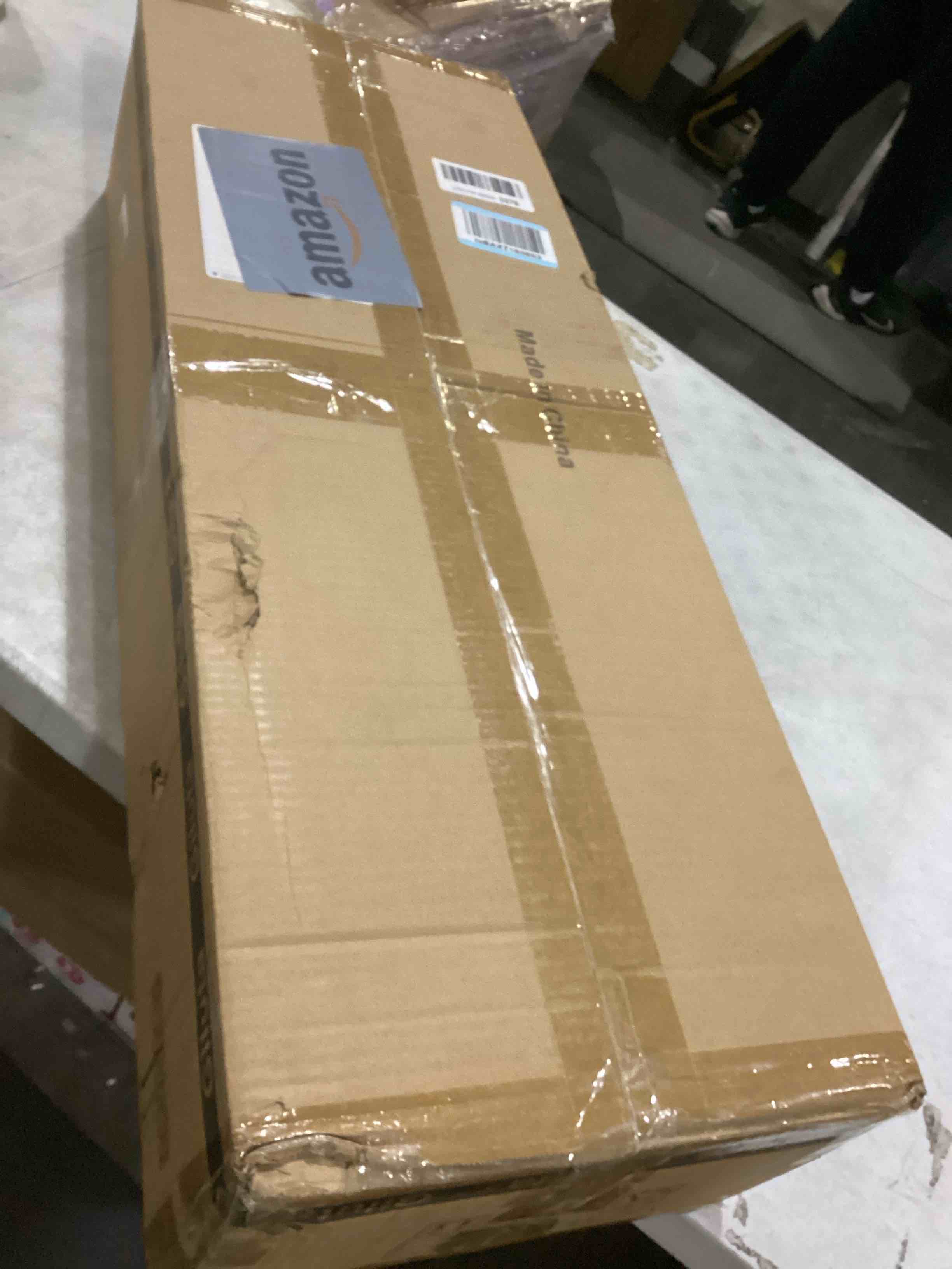 https://s3.amazonaws.com/lotting-images-prod/bidfta/BLU6844372_1730204600845.jpeg