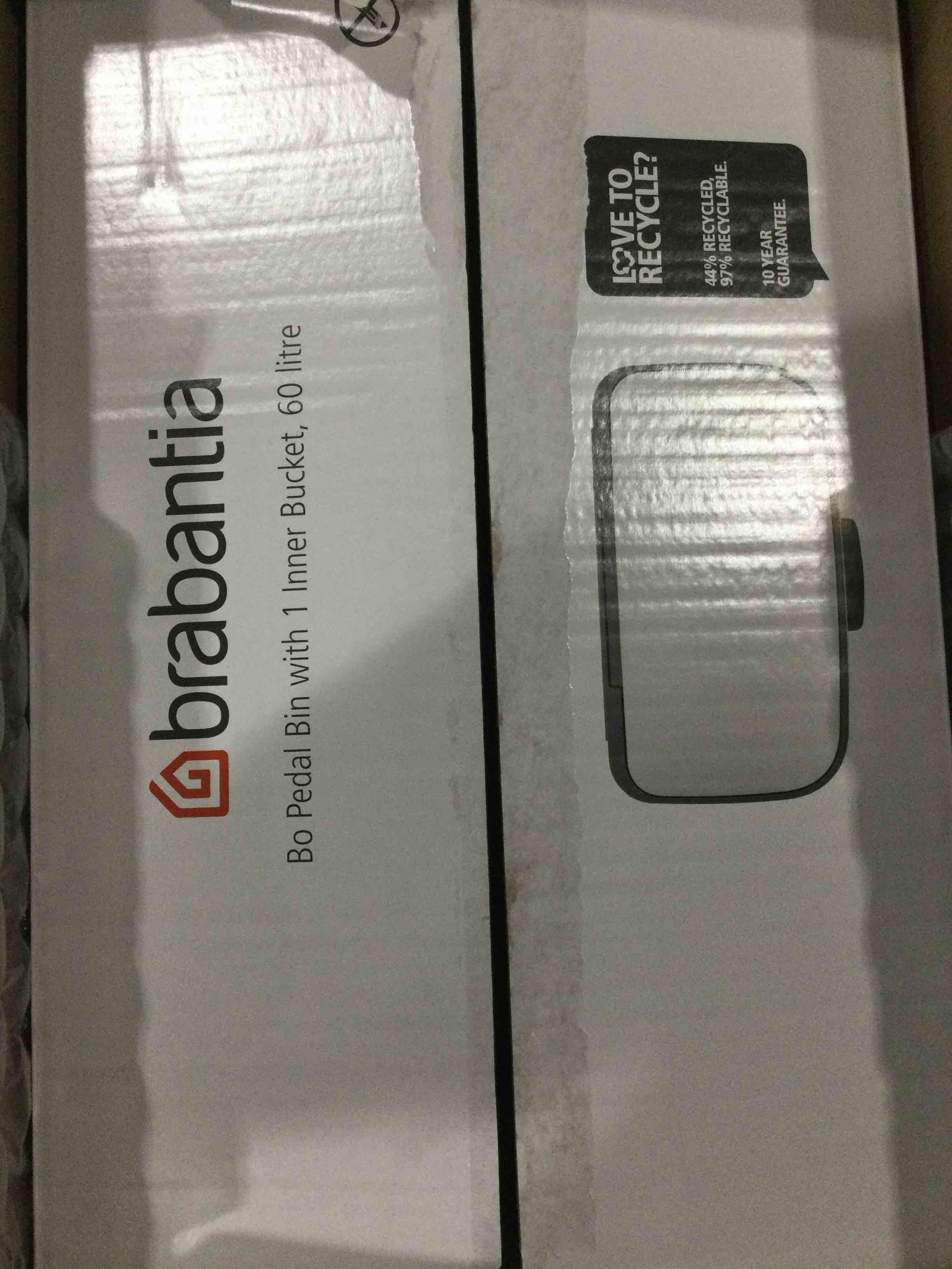 https://s3.amazonaws.com/lotting-images-prod/bidfta/BLU6844709_1732712989531.jpeg