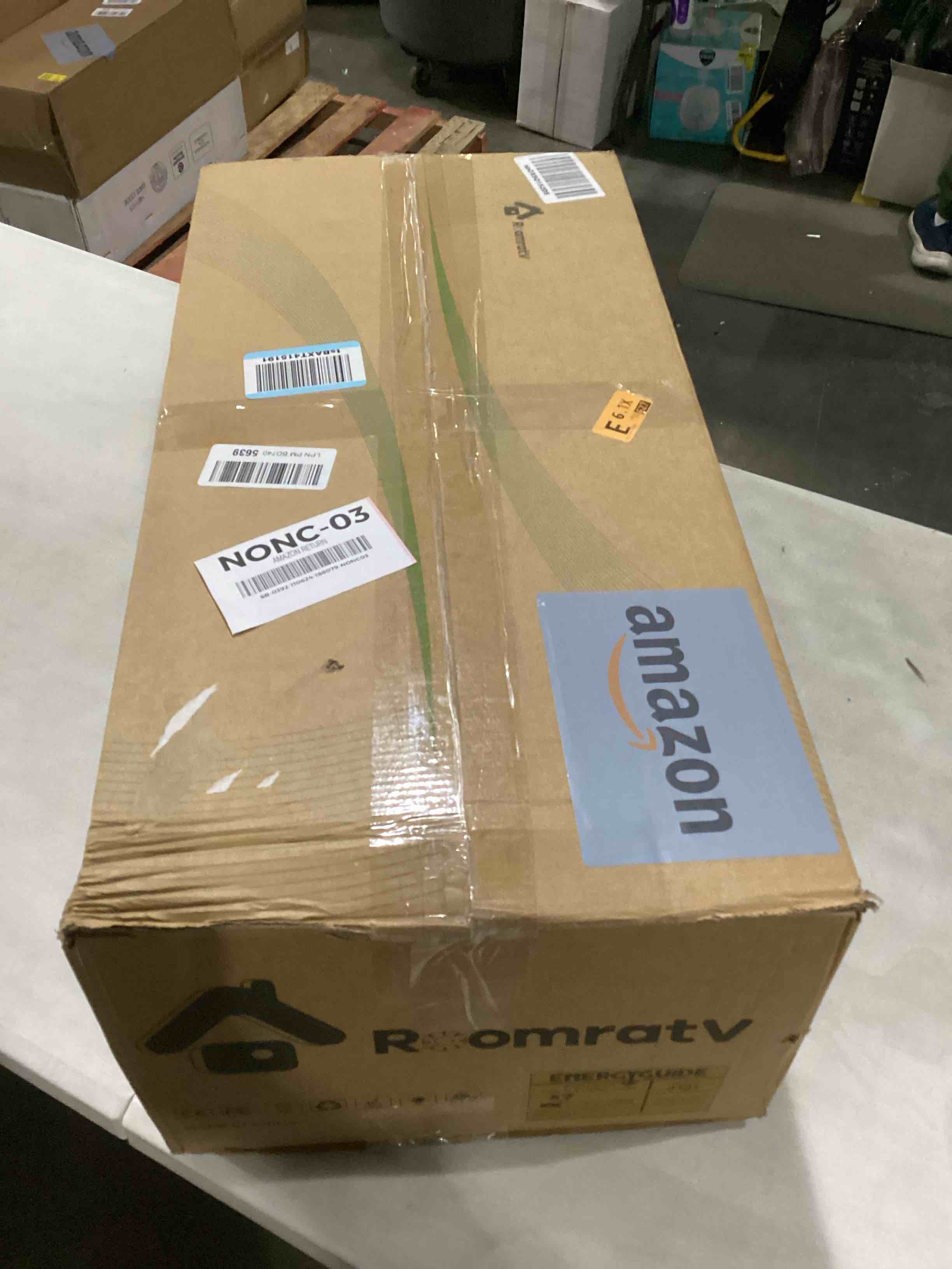 https://s3.amazonaws.com/lotting-images-prod/bidfta/BLU6844903_1733314495495.jpeg