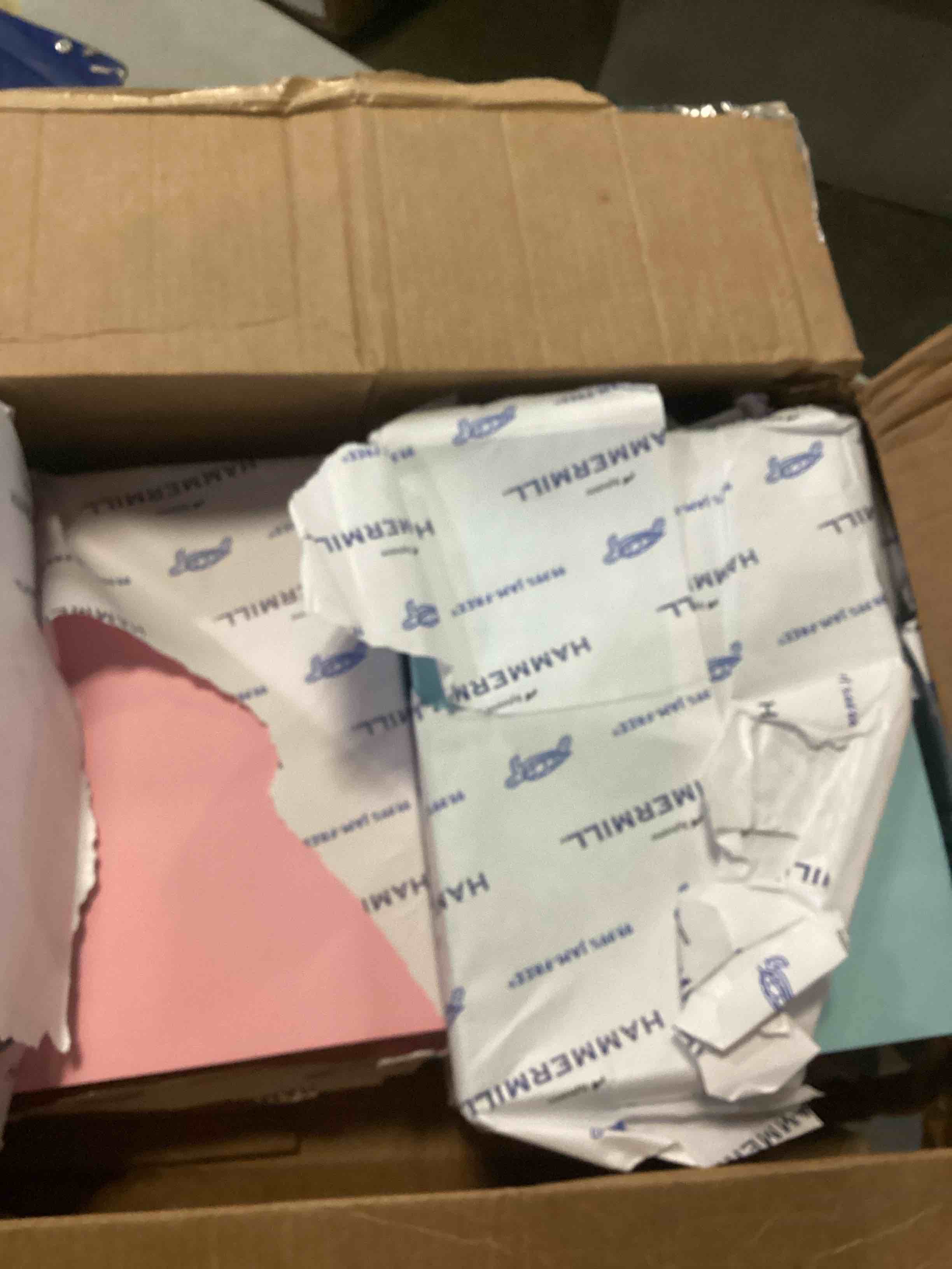 https://s3.amazonaws.com/lotting-images-prod/bidfta/BLU6845736_1729358922586.jpeg