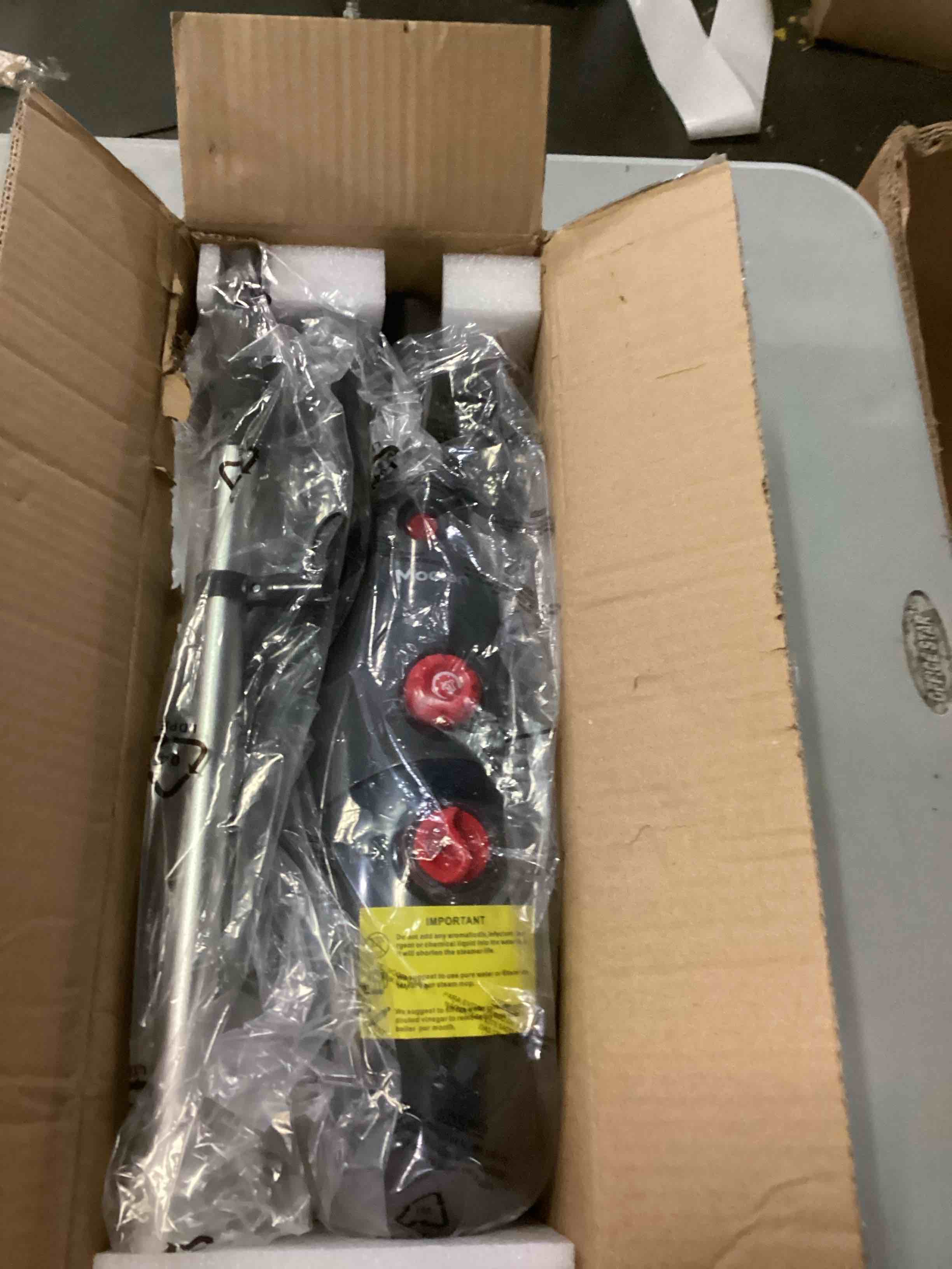 https://s3.amazonaws.com/lotting-images-prod/bidfta/BLU6846318_1730208599830.jpeg