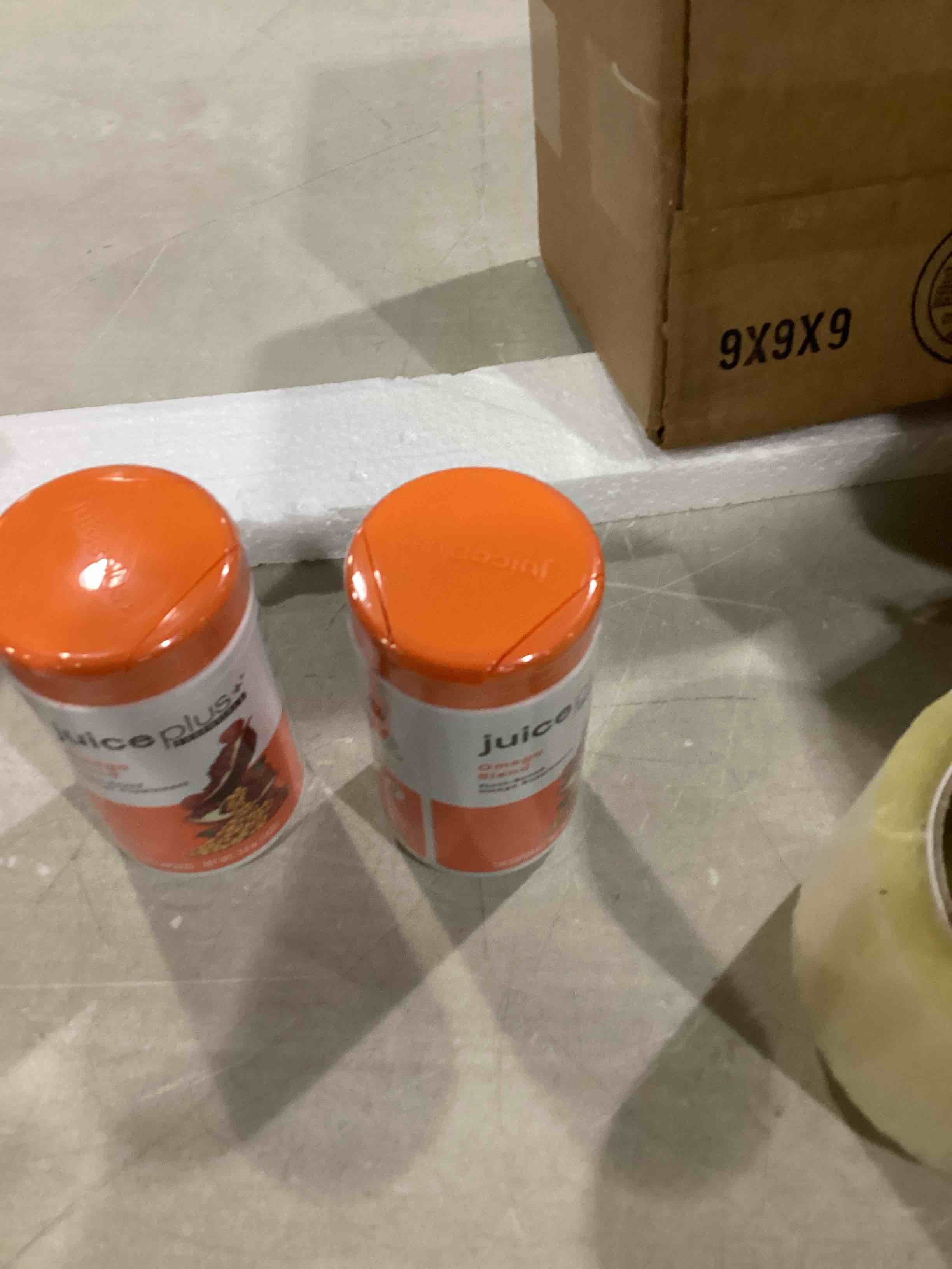 https://s3.amazonaws.com/lotting-images-prod/bidfta/BLU6846866_1728398125417.jpeg