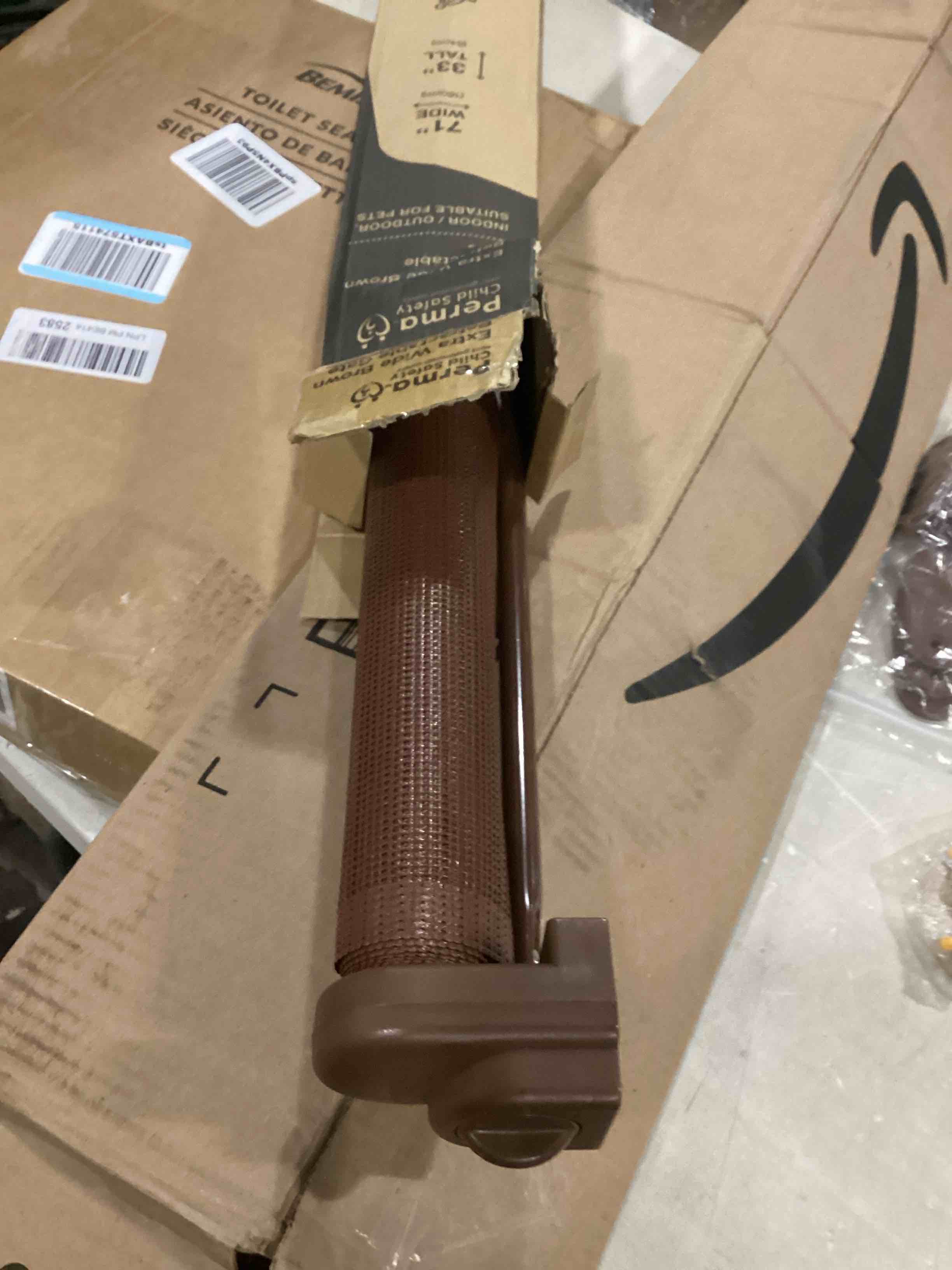 https://s3.amazonaws.com/lotting-images-prod/bidfta/BLU6847232_1728928357229.jpeg