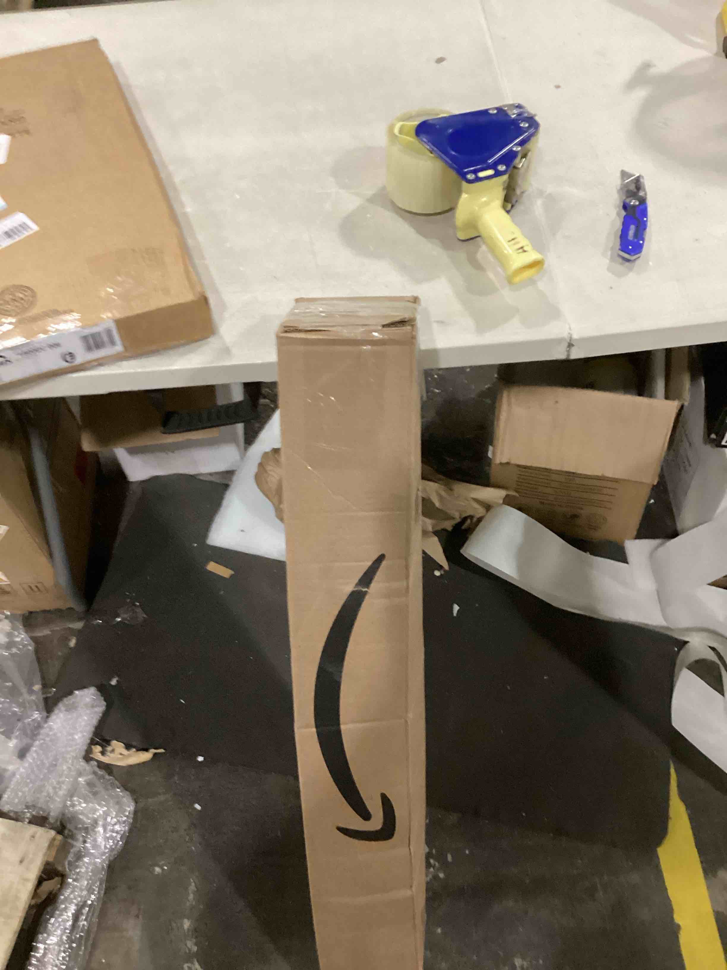 https://s3.amazonaws.com/lotting-images-prod/bidfta/BLU6847232_1728928412898.jpeg