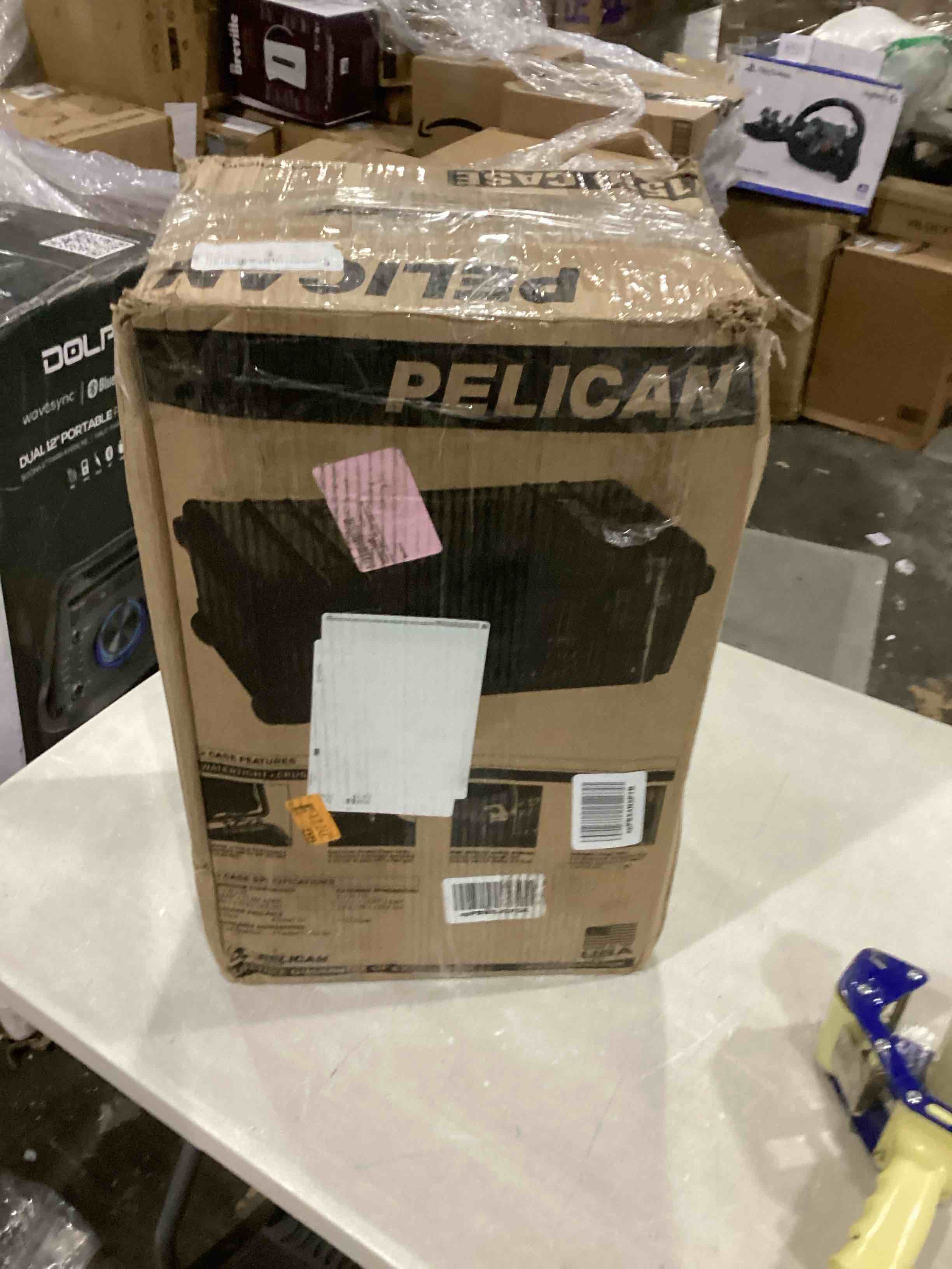 https://s3.amazonaws.com/lotting-images-prod/bidfta/BLU6847242_1728931387952.jpeg
