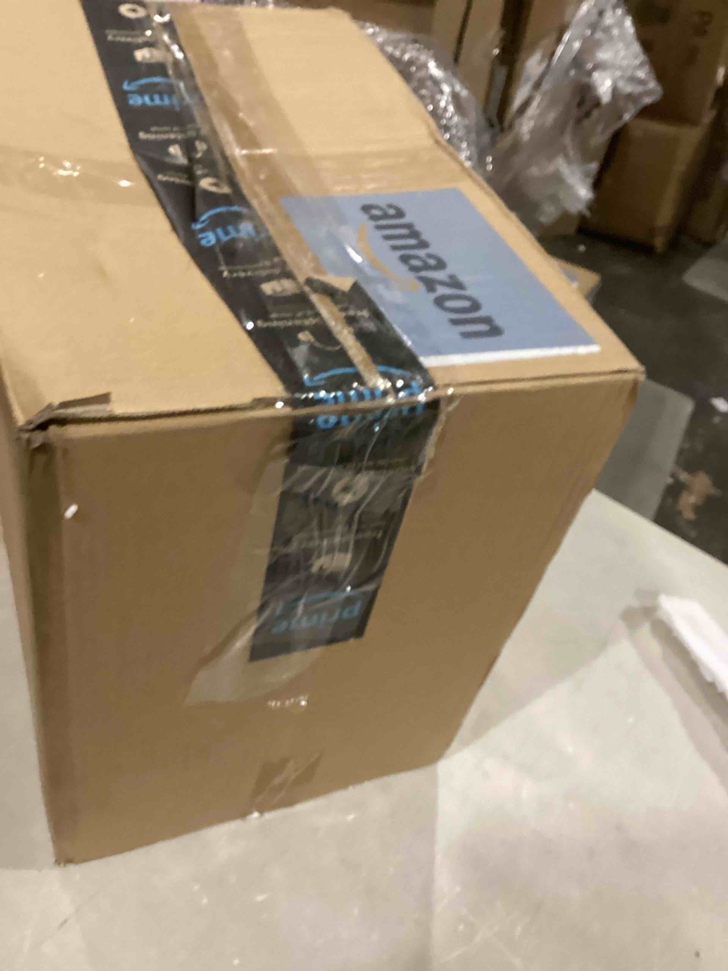 https://s3.amazonaws.com/lotting-images-prod/bidfta/BLU6847837_1729608400952.jpeg