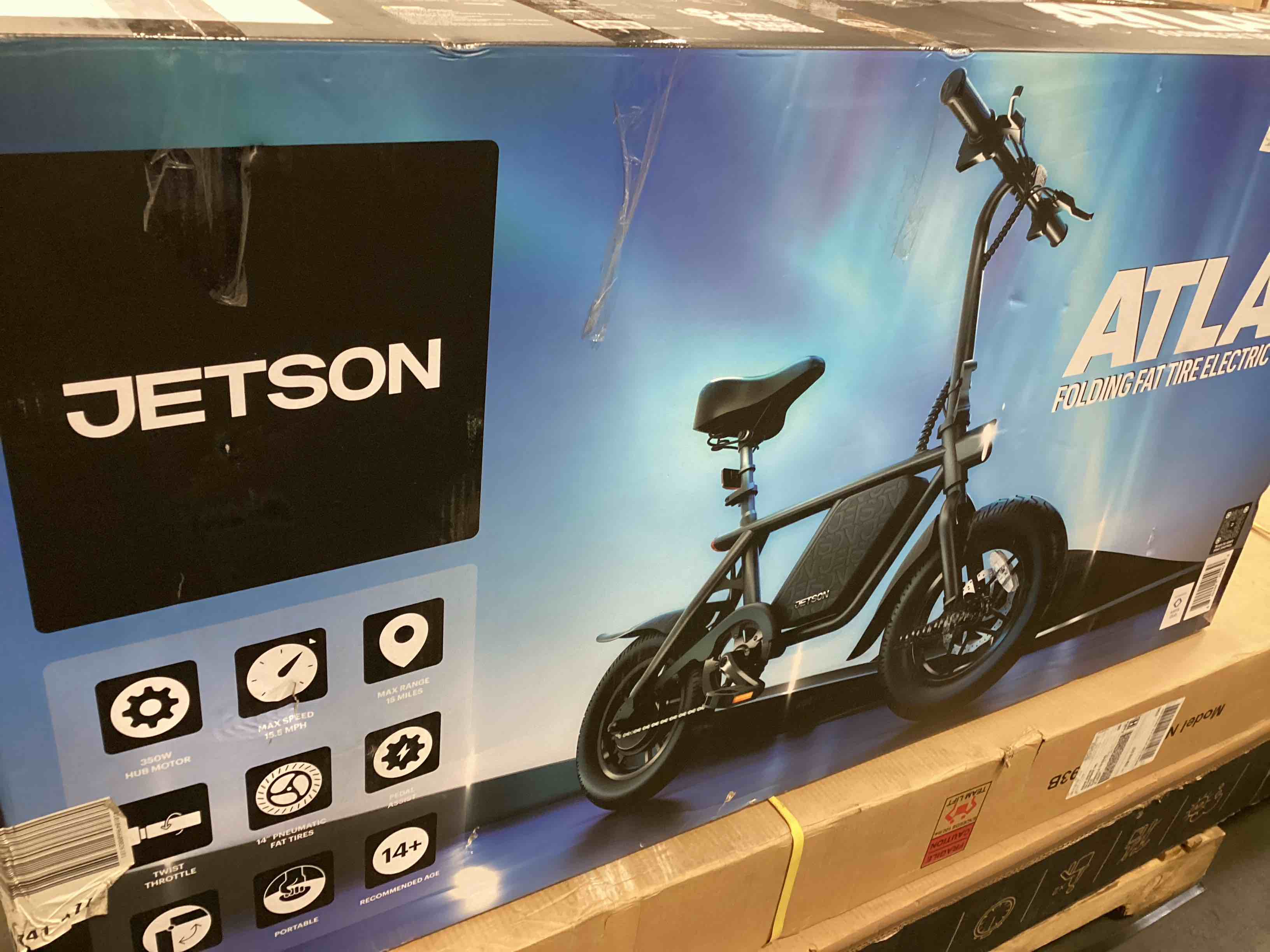 https://s3.amazonaws.com/lotting-images-prod/bidfta/BLU6849255_1723121561584.jpeg
