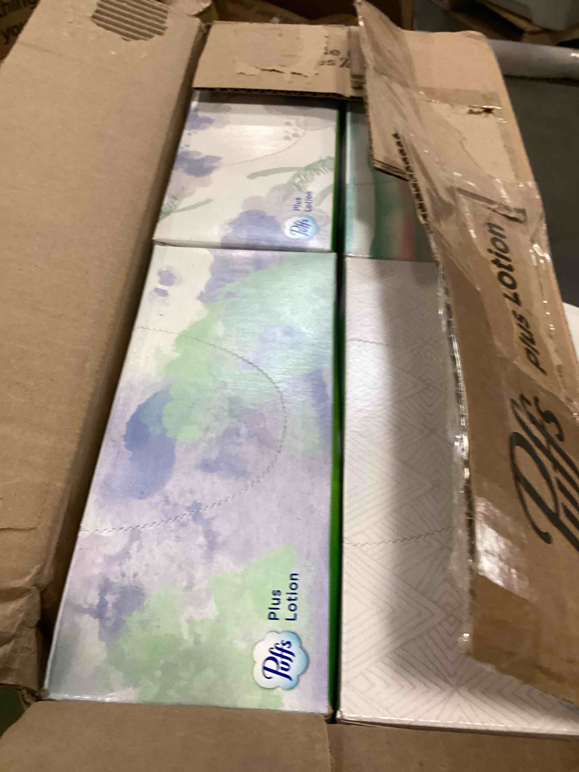 https://s3.amazonaws.com/lotting-images-prod/bidfta/BLU6849361_1723146044185.jpeg