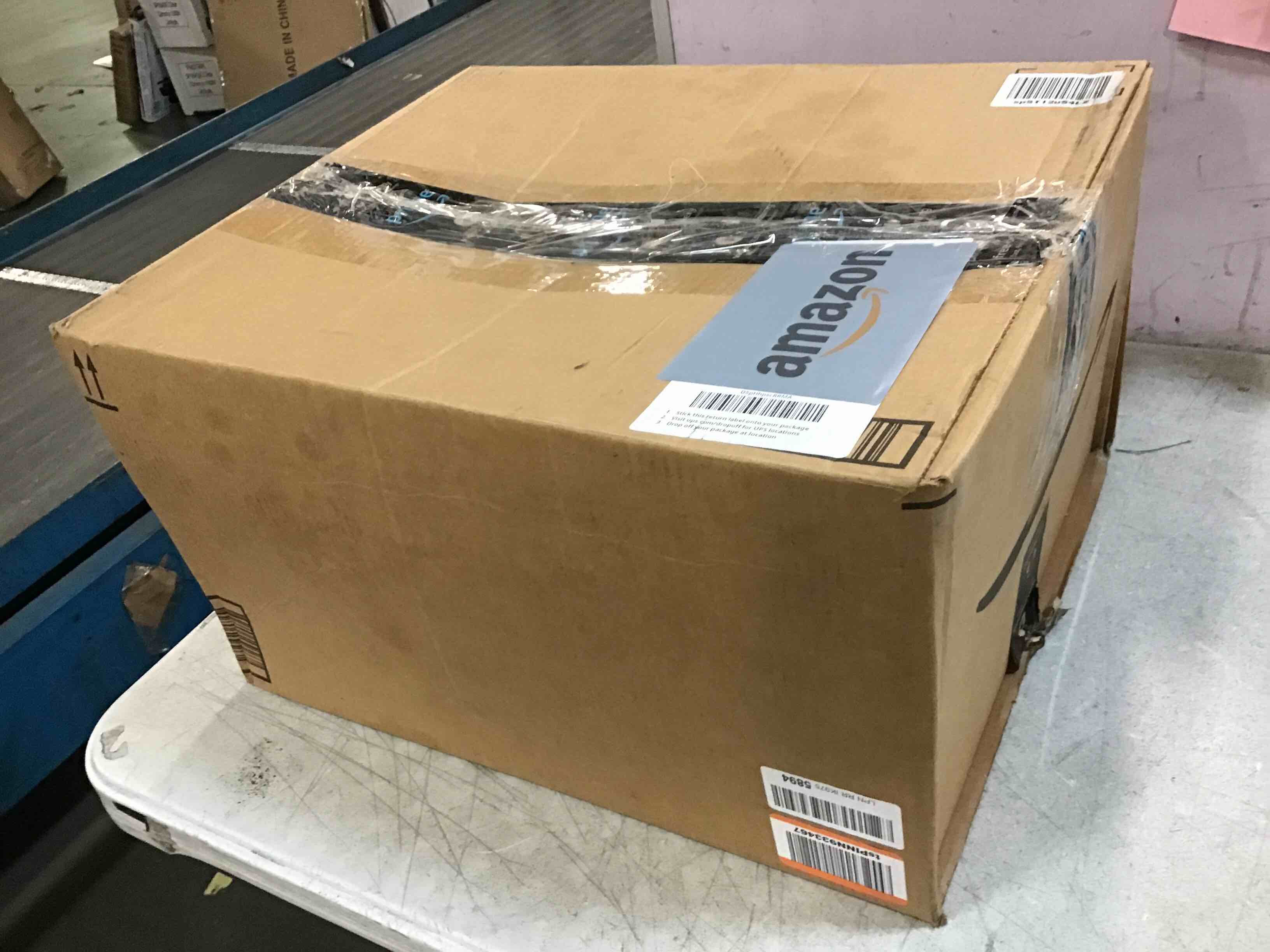 https://s3.amazonaws.com/lotting-images-prod/bidfta/BLU6849784_1721789697118.jpeg